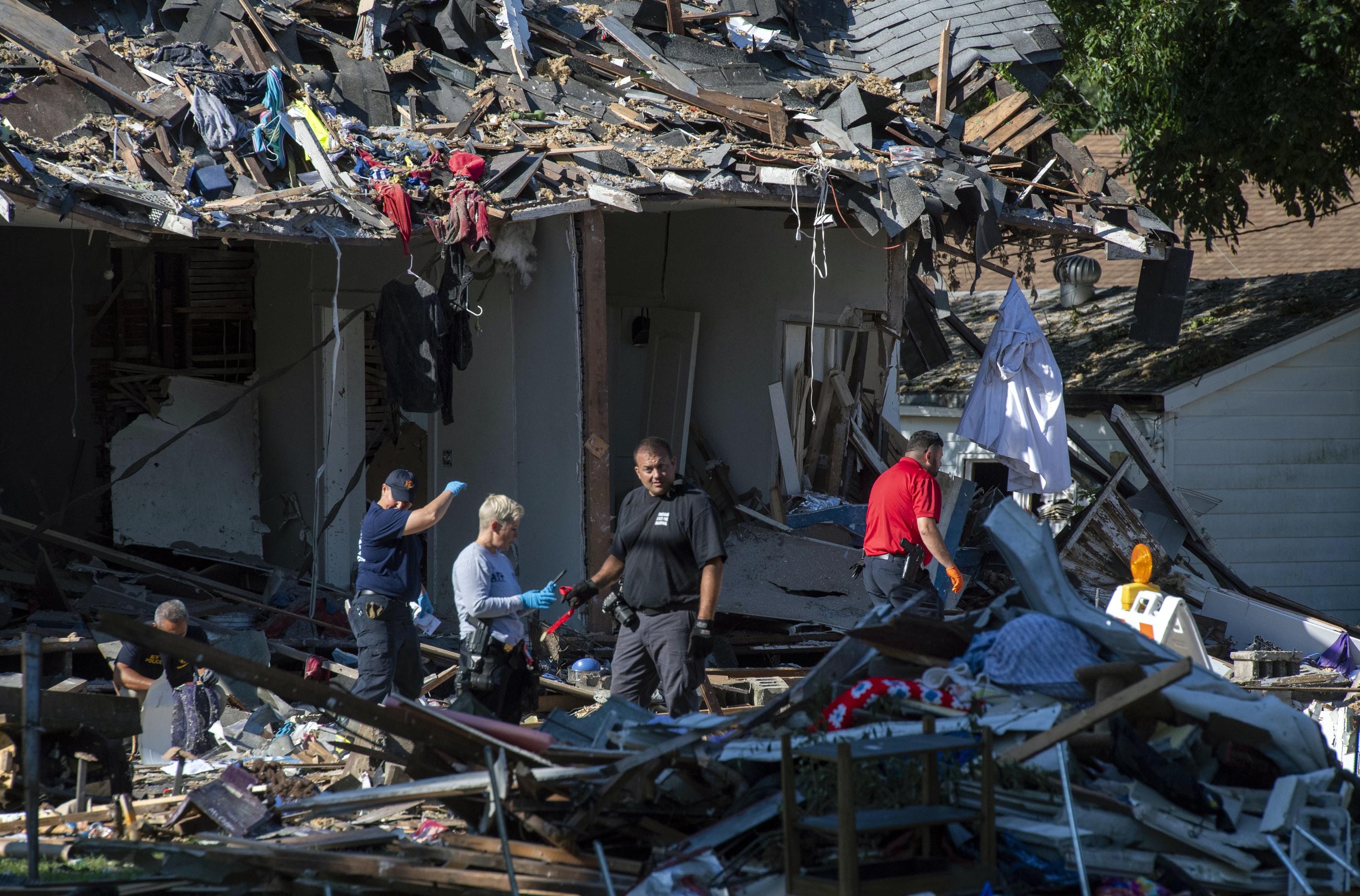 Deadly Indiana house explosion traced to leaking gas line | AP News
