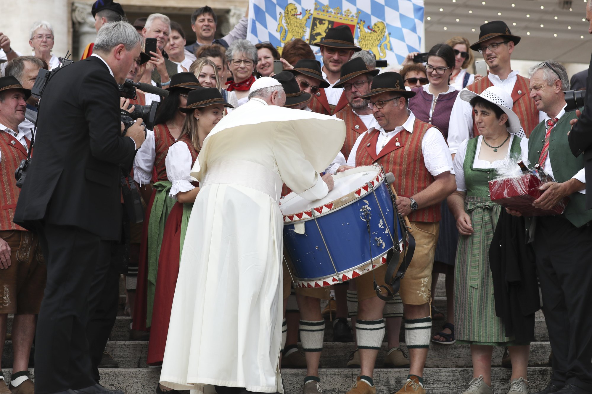 Vatican cardinal skeptical about married priests for Amazon