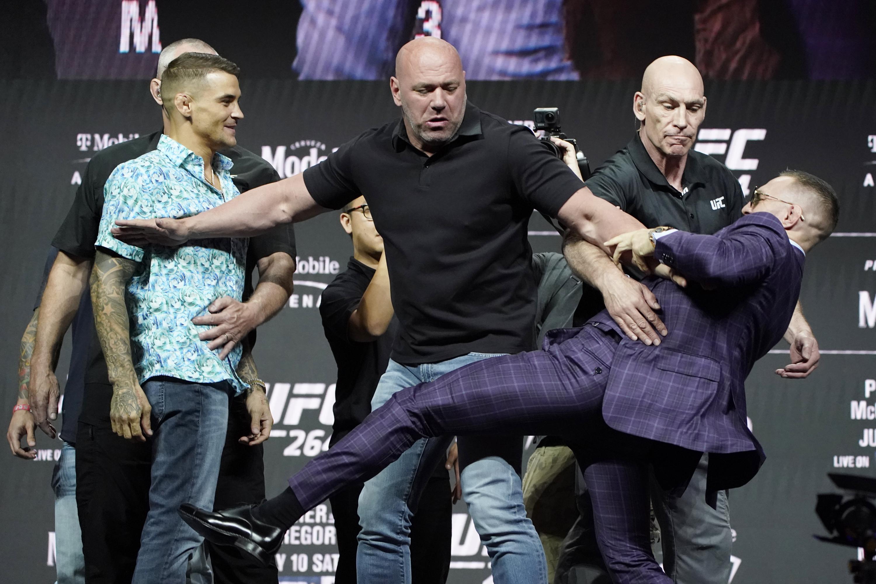 Fiery Conor McGregor rebukes Dustin Poirier's dusty shooter bet