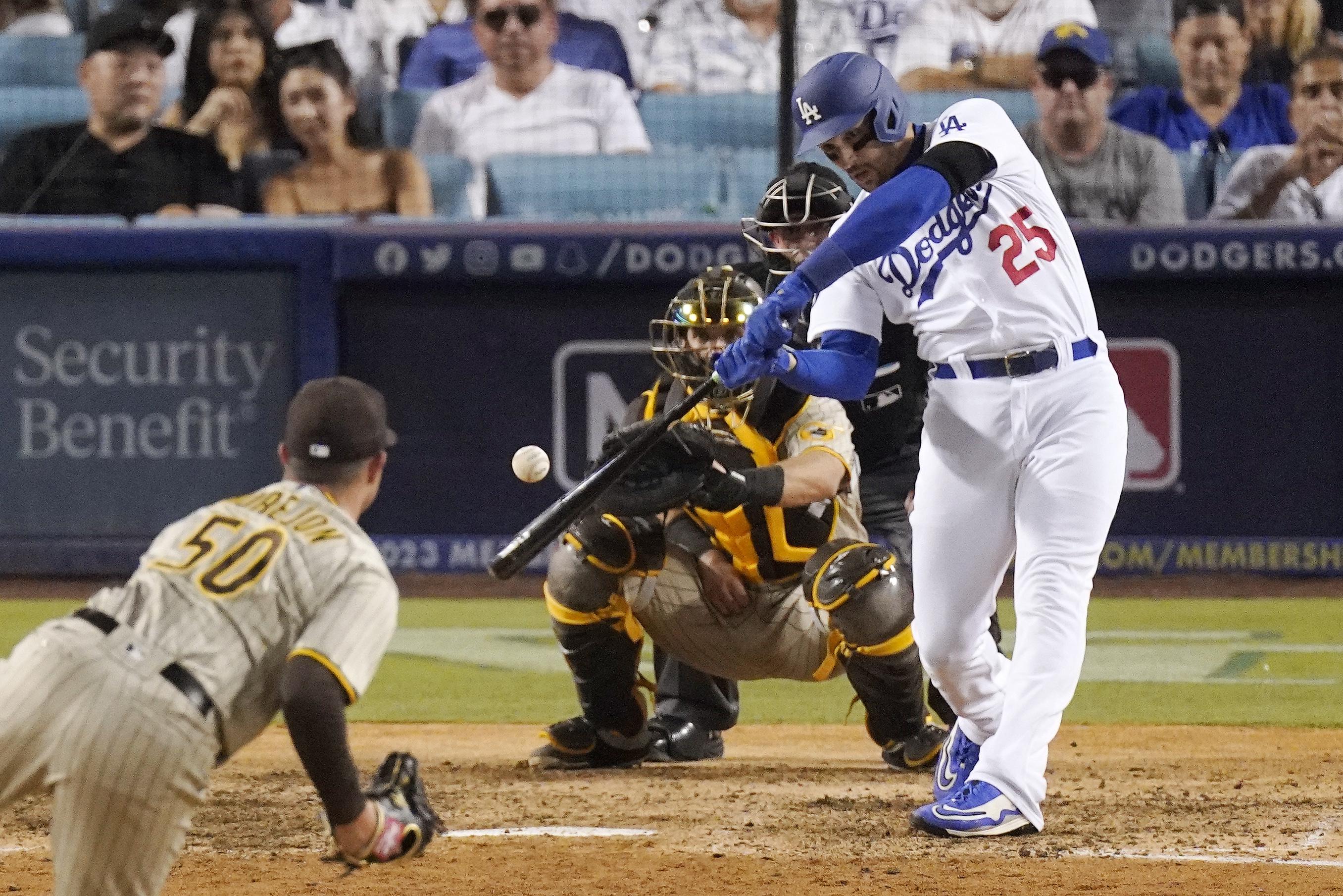 Smith, Thompson homers power MLBleading Dodgers past Padres AP News