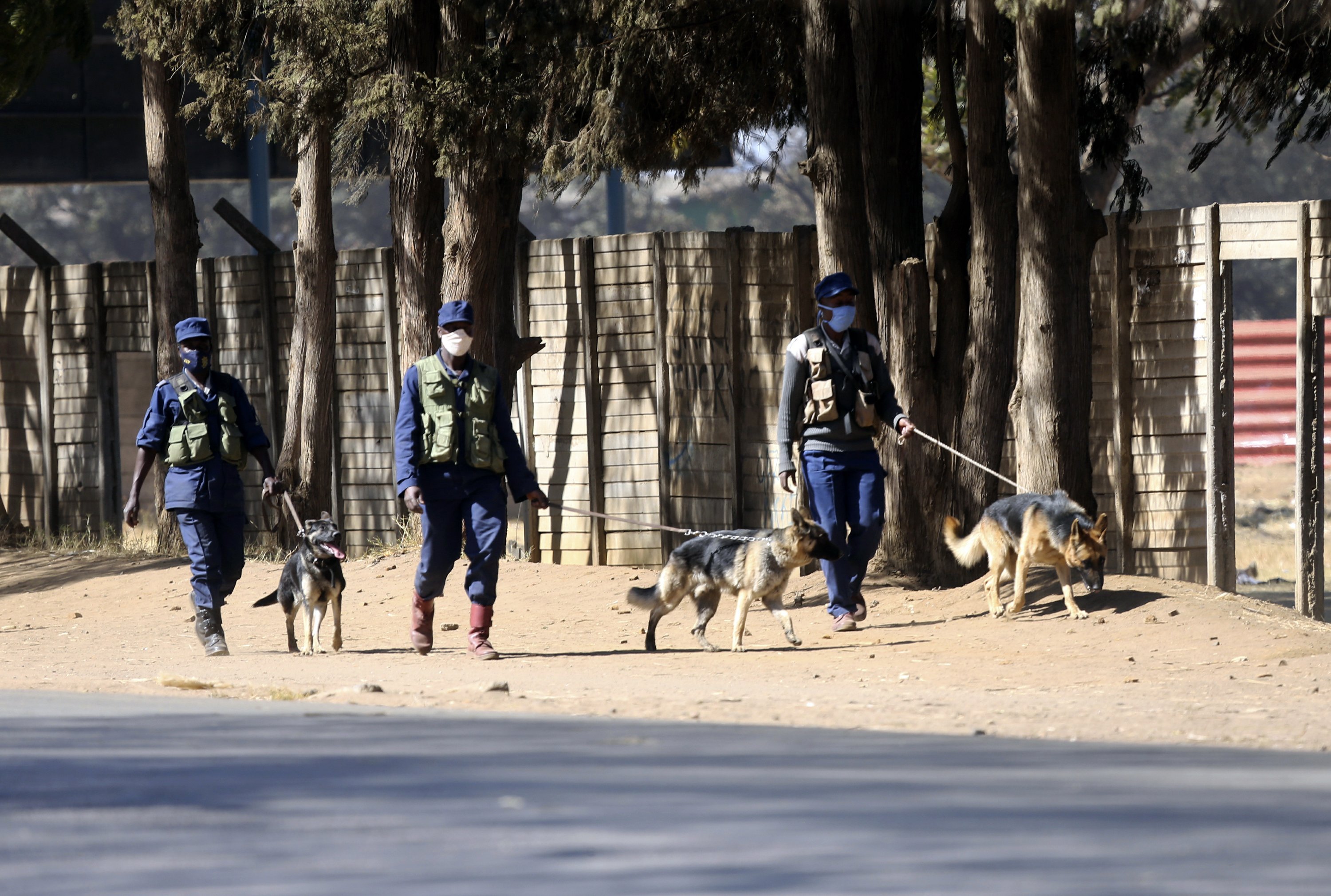 Security agents enforce lockdown in Zimbabwe's capital AP News