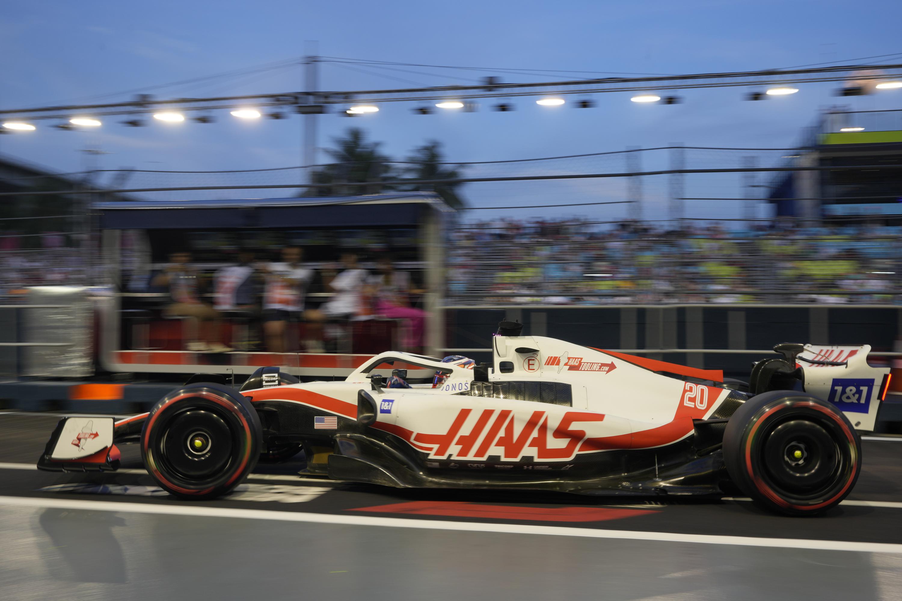 Haas F1 ожидает, что MoneyGram подпишет 3-летнее соглашение о королевском спонсорстве