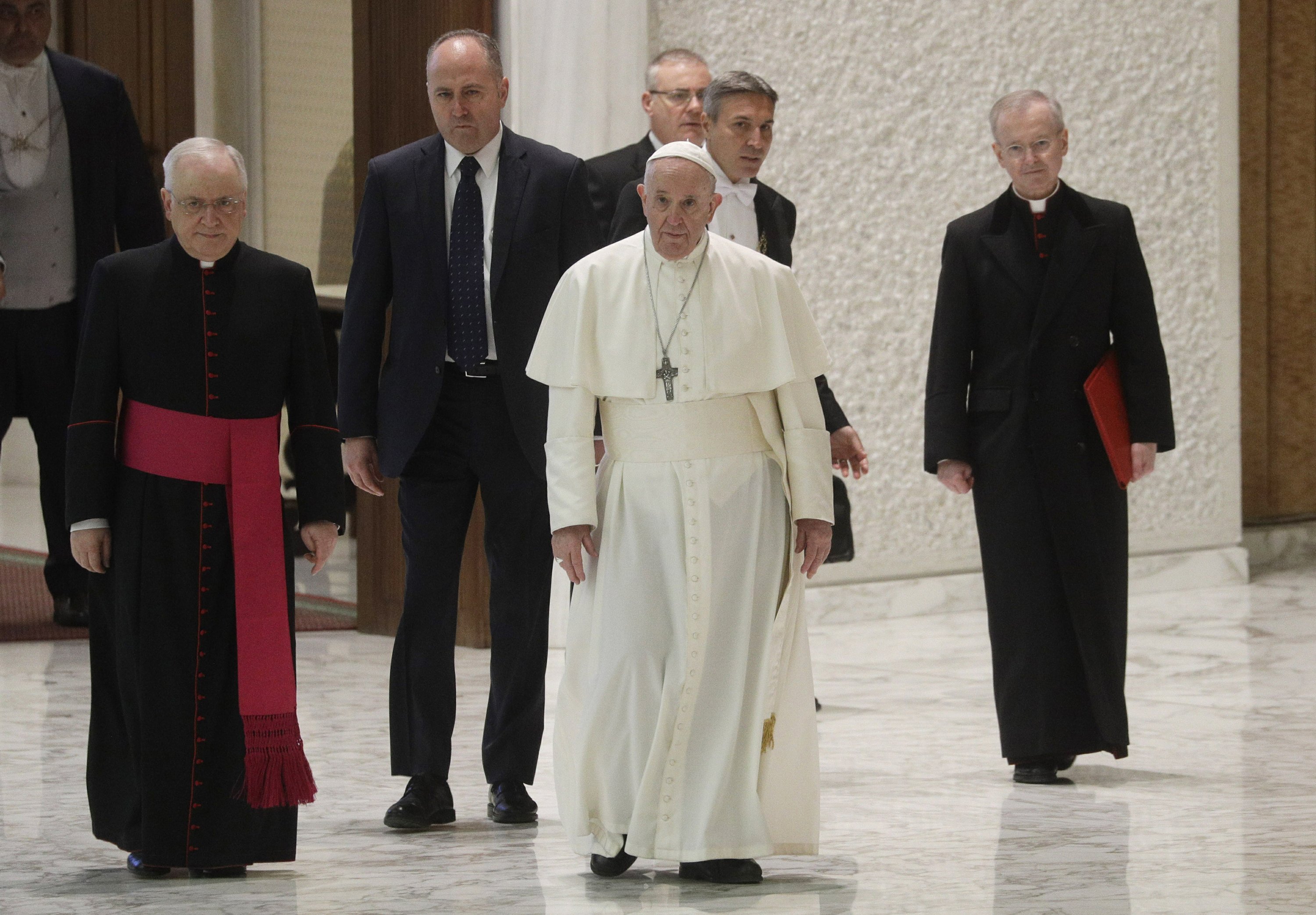 Pope formally strips the Vatican Secretariat of the state of the assets