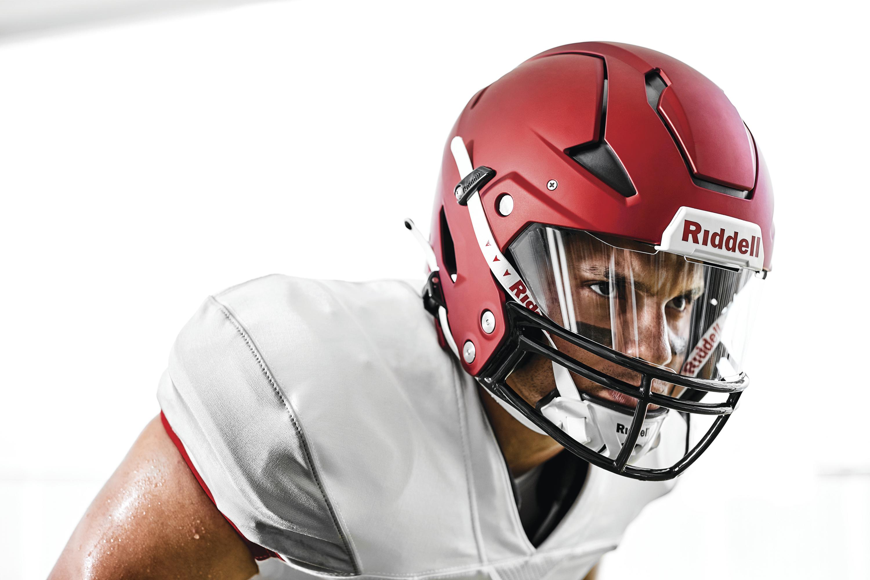 Riddell s Axiom Could Be Breakthrough Helmet For Football AP News