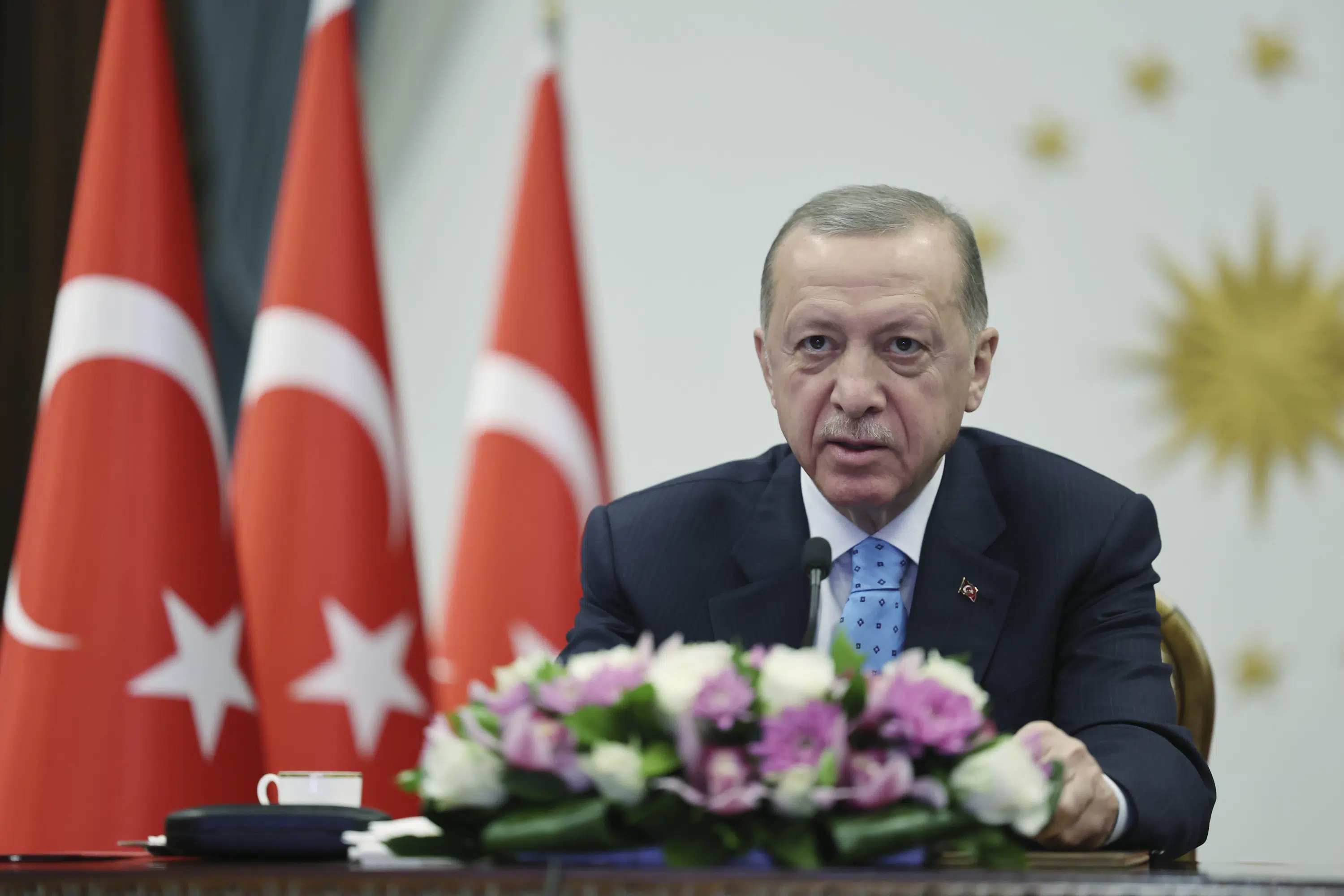 Erdogan cancels the third day of appearing in the elections