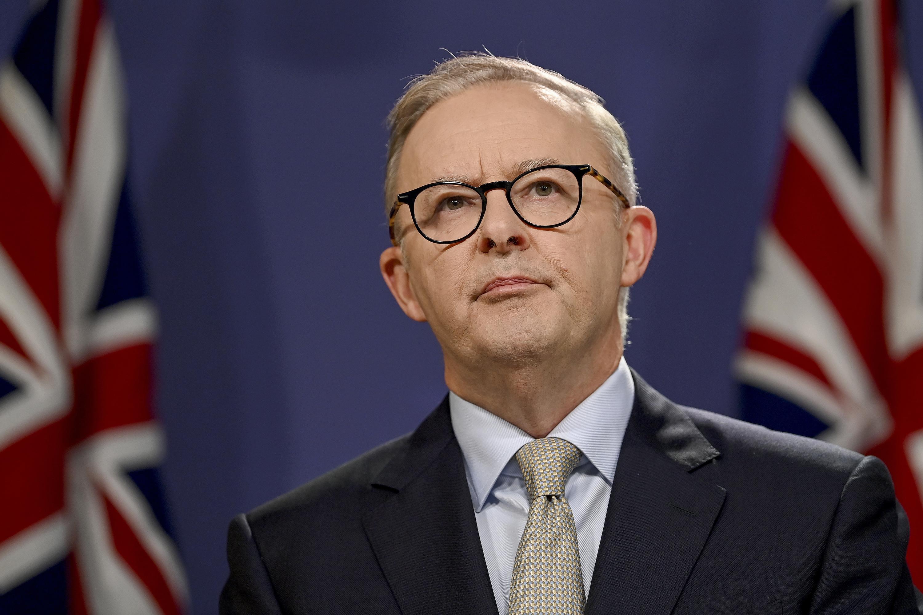 Australia PM hopeful Albanese had humble start to life | AP News
