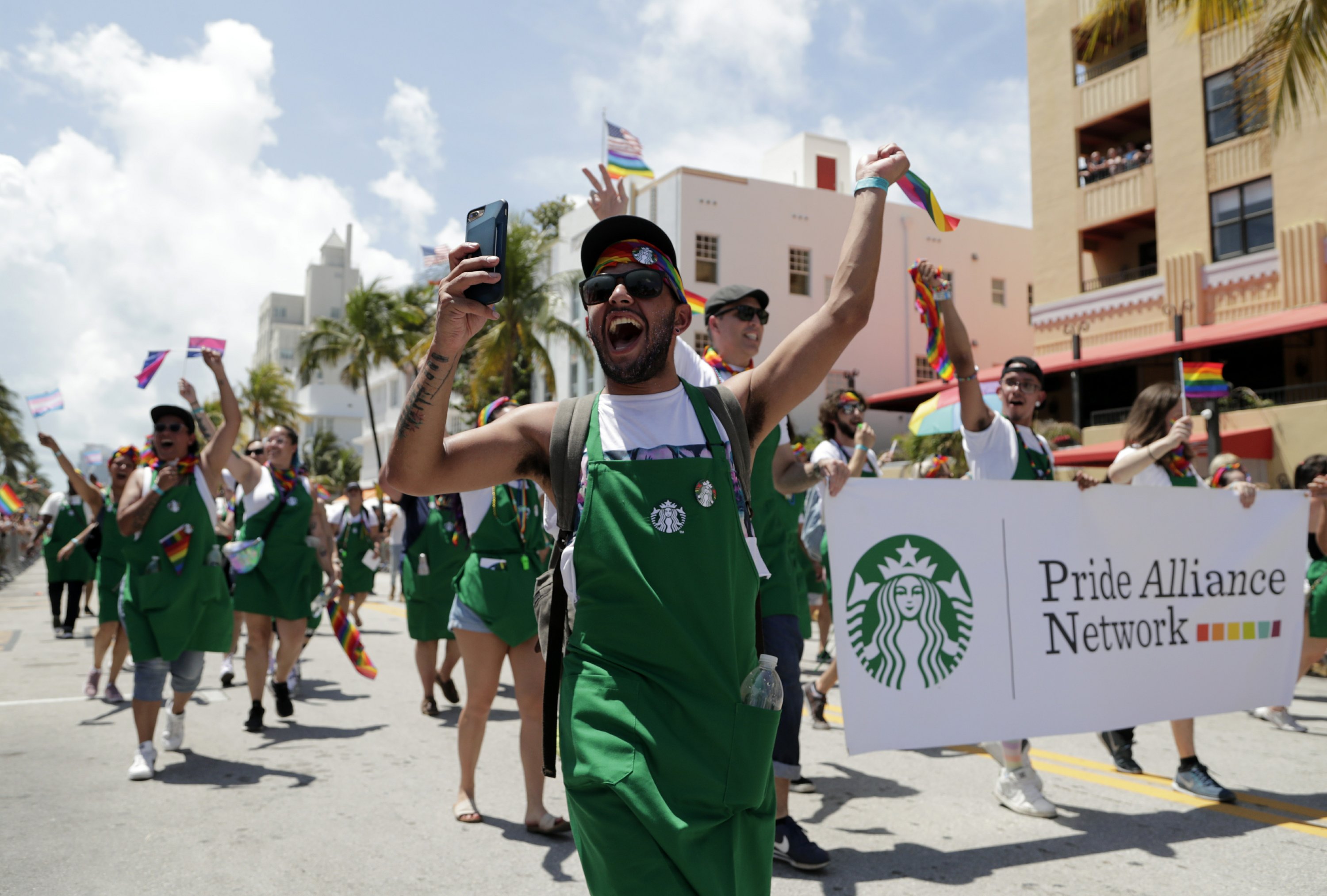 gay pride miami 2016 10 april