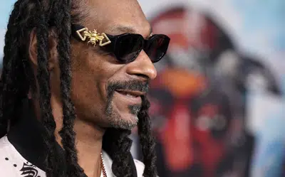Snoop Dogg in mix to buy Ottawa’s NHL team? Snoop Dogg in mix to buy Ottawa’s NHL team?