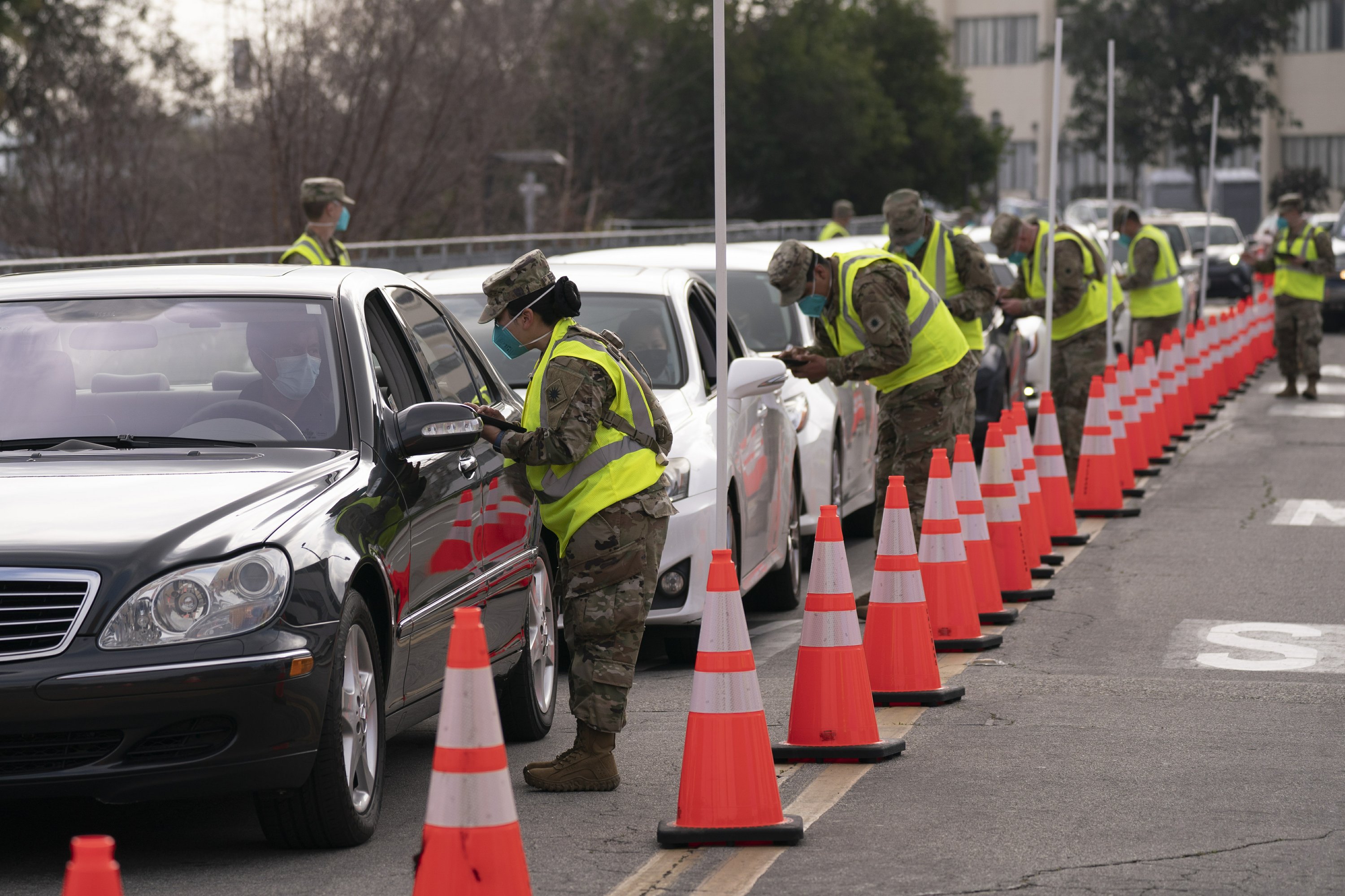 Paralyzing storm hinders vaccinations as FEMA opens new sites