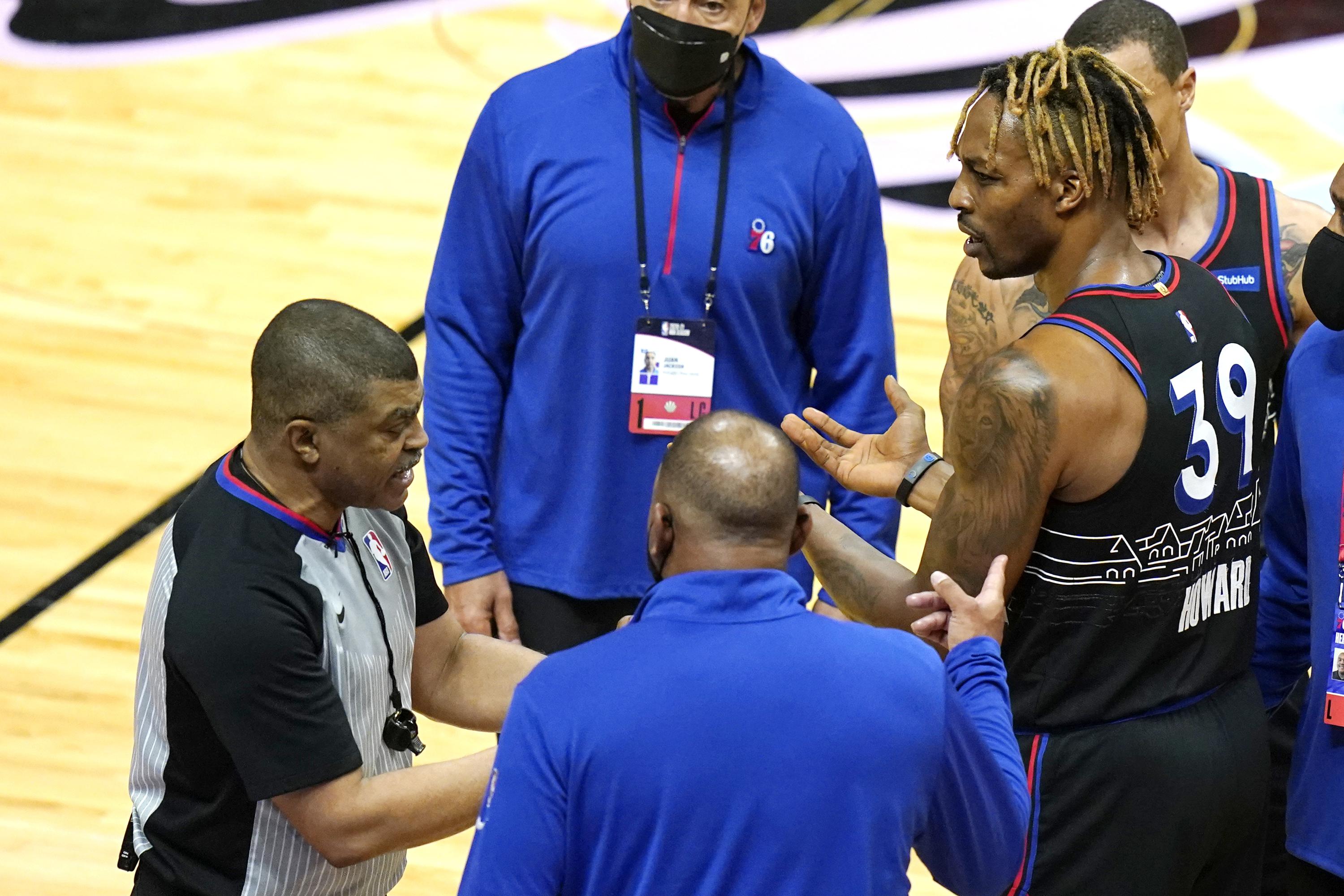 76ers' Howard suspended a game for too many technicals
