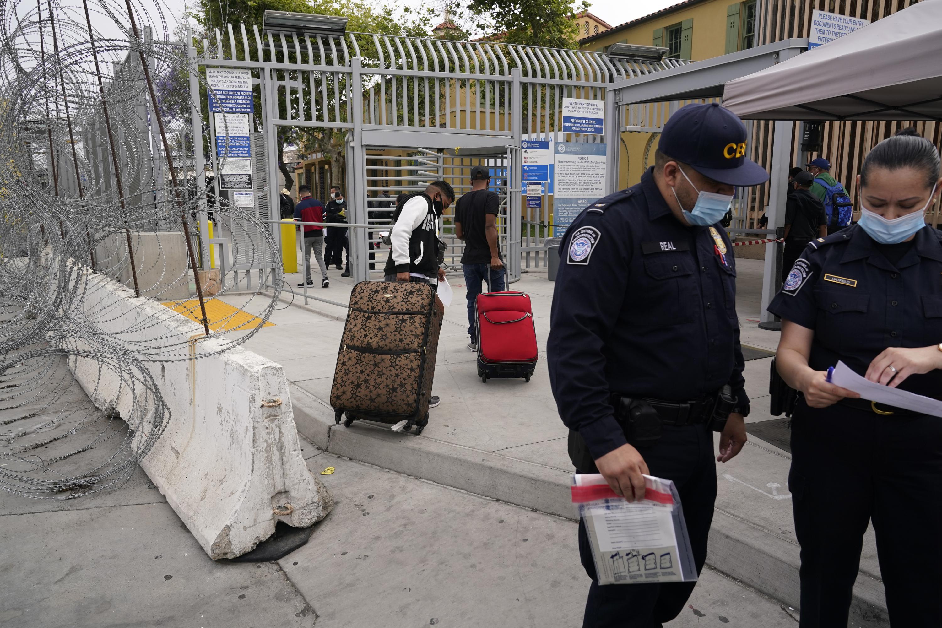 México: la ayuda de Estados Unidos a los migrantes “no puede durar para siempre”