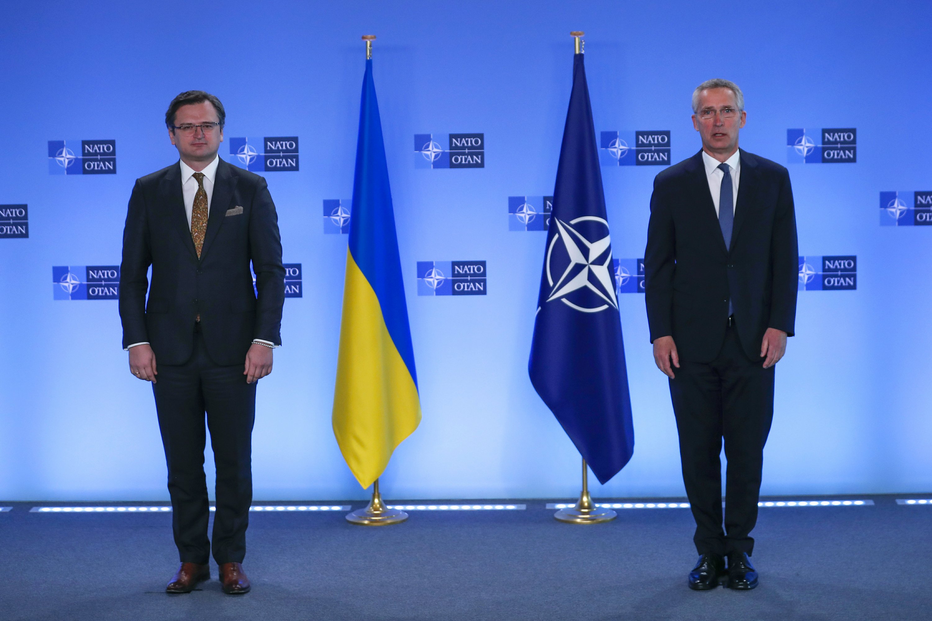 Nato Us Vow Support For Ukraine Warn Russia On Troops