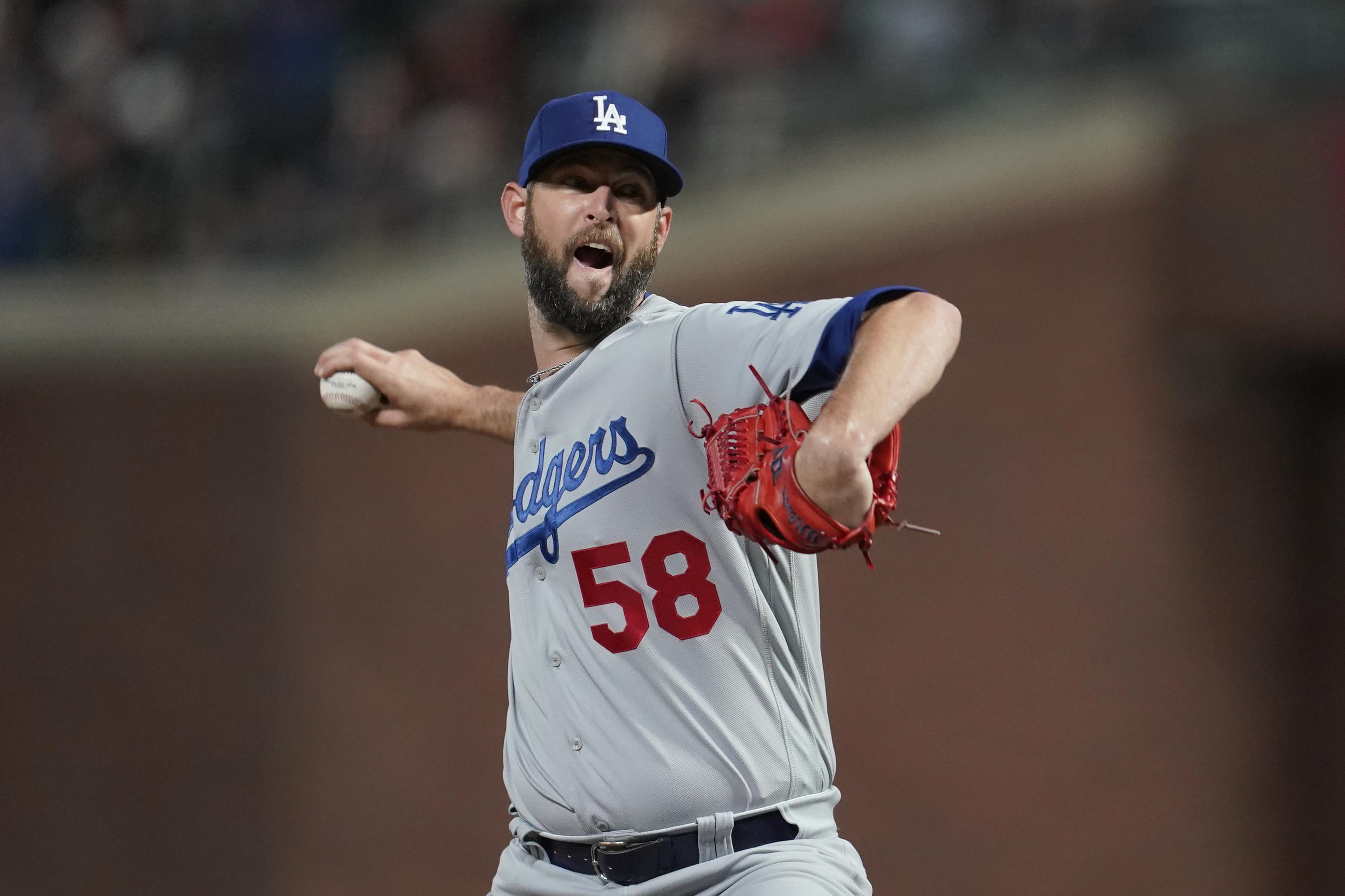 Red Sox sign reliever Chris Martin to $17.5M, 2-year deal | AP News