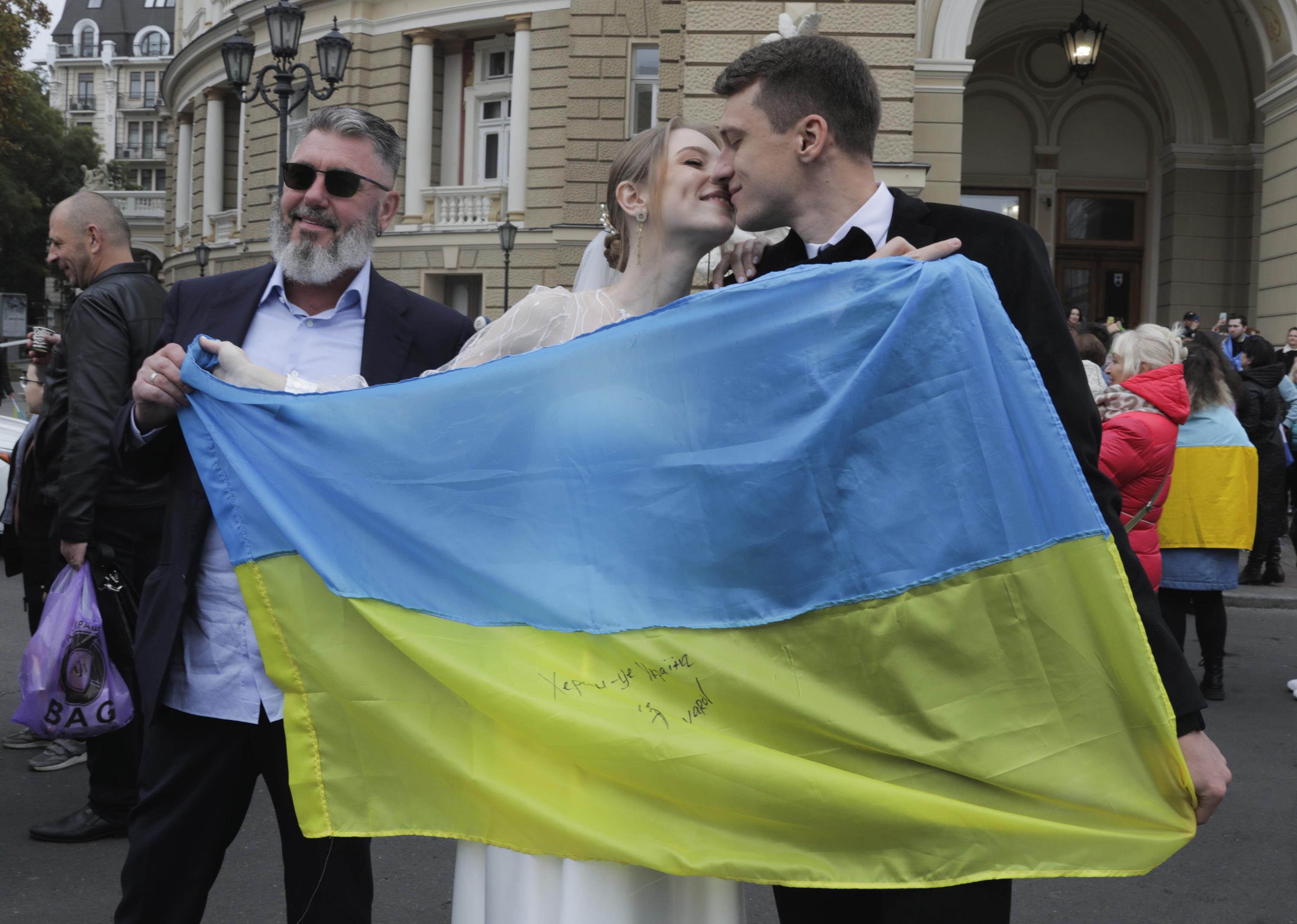 Police ukrainienne, les émissions reviennent dans une ville longtemps occupée