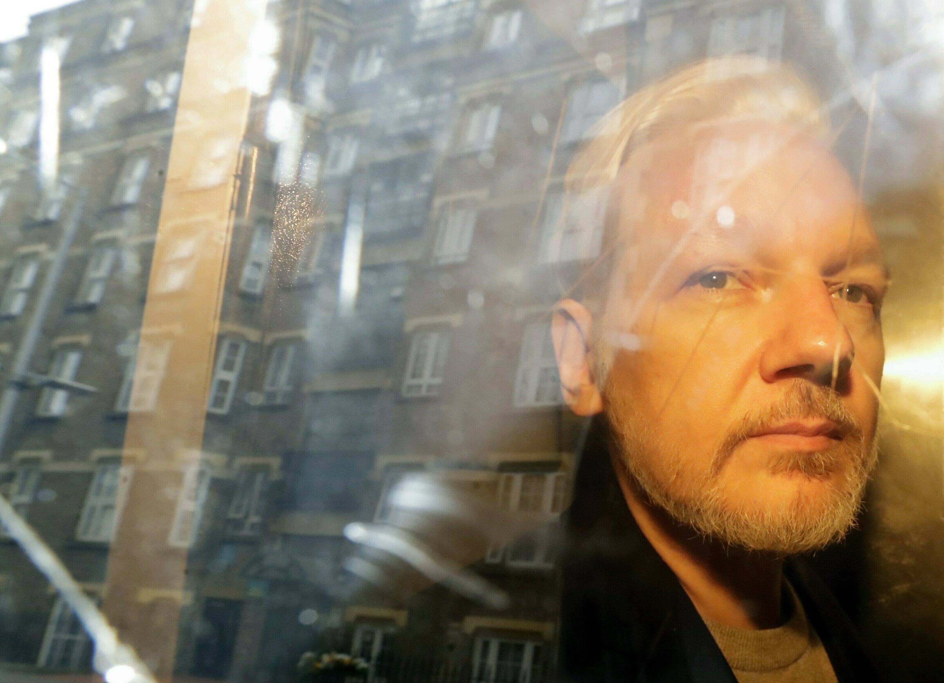 UK judge to rule on WikiLeaks’ Assange extradition to the U.S.