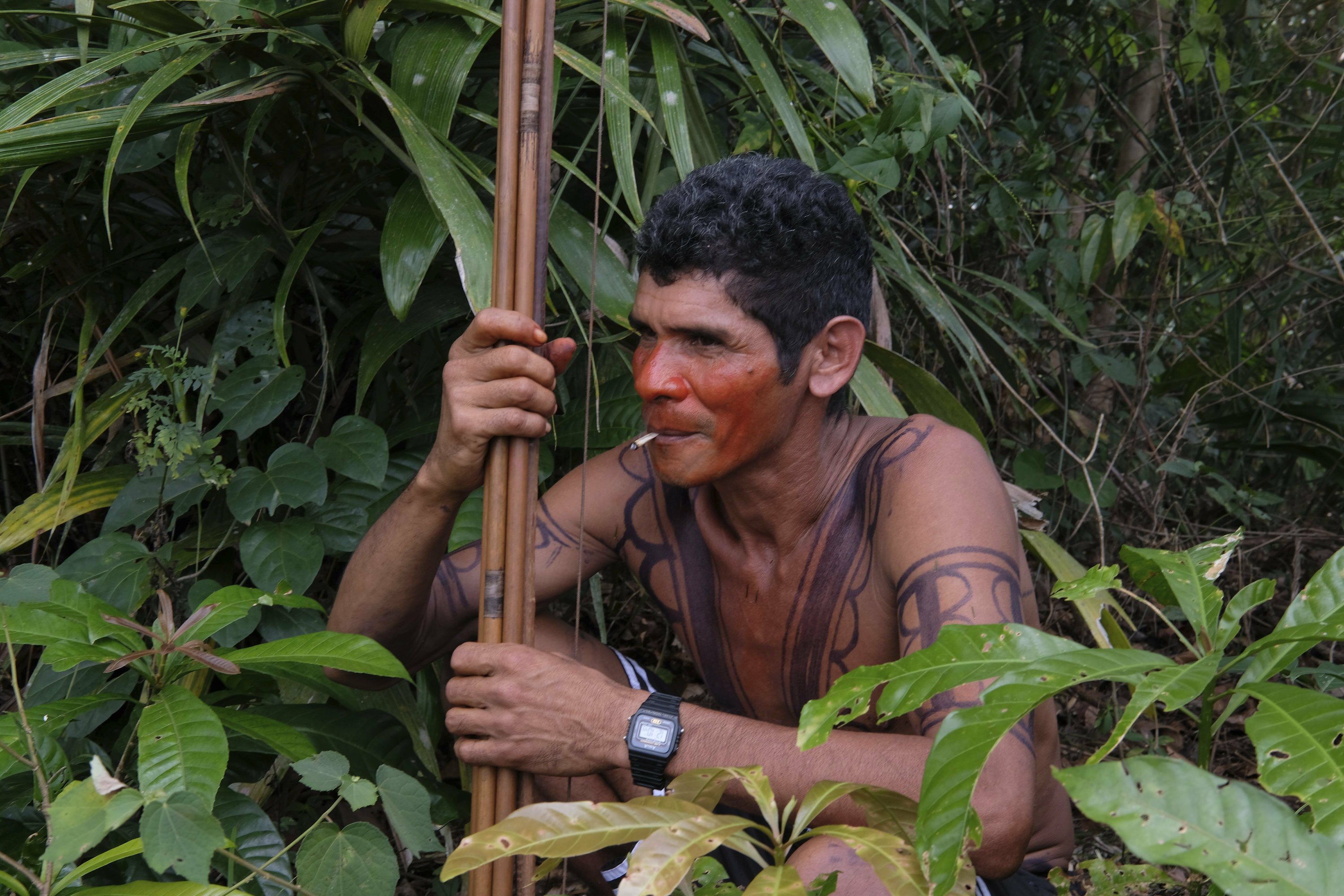 Amazon Tribe In Brazil Patrols Territory Braces For Fight Ap News