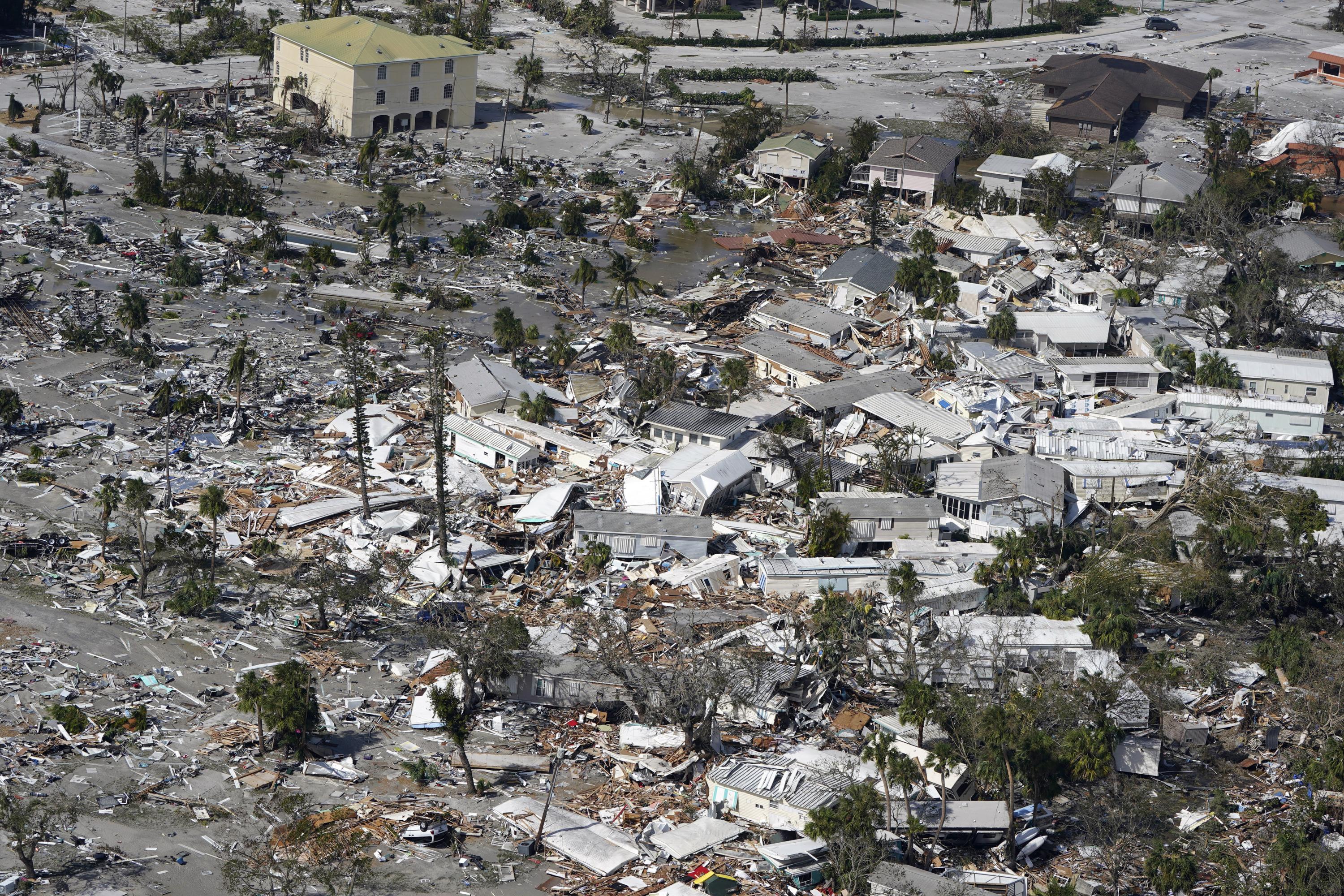 inundaciones-atrapan-a-miles-en-florida-tras-el-paso-de-ian-ap-news