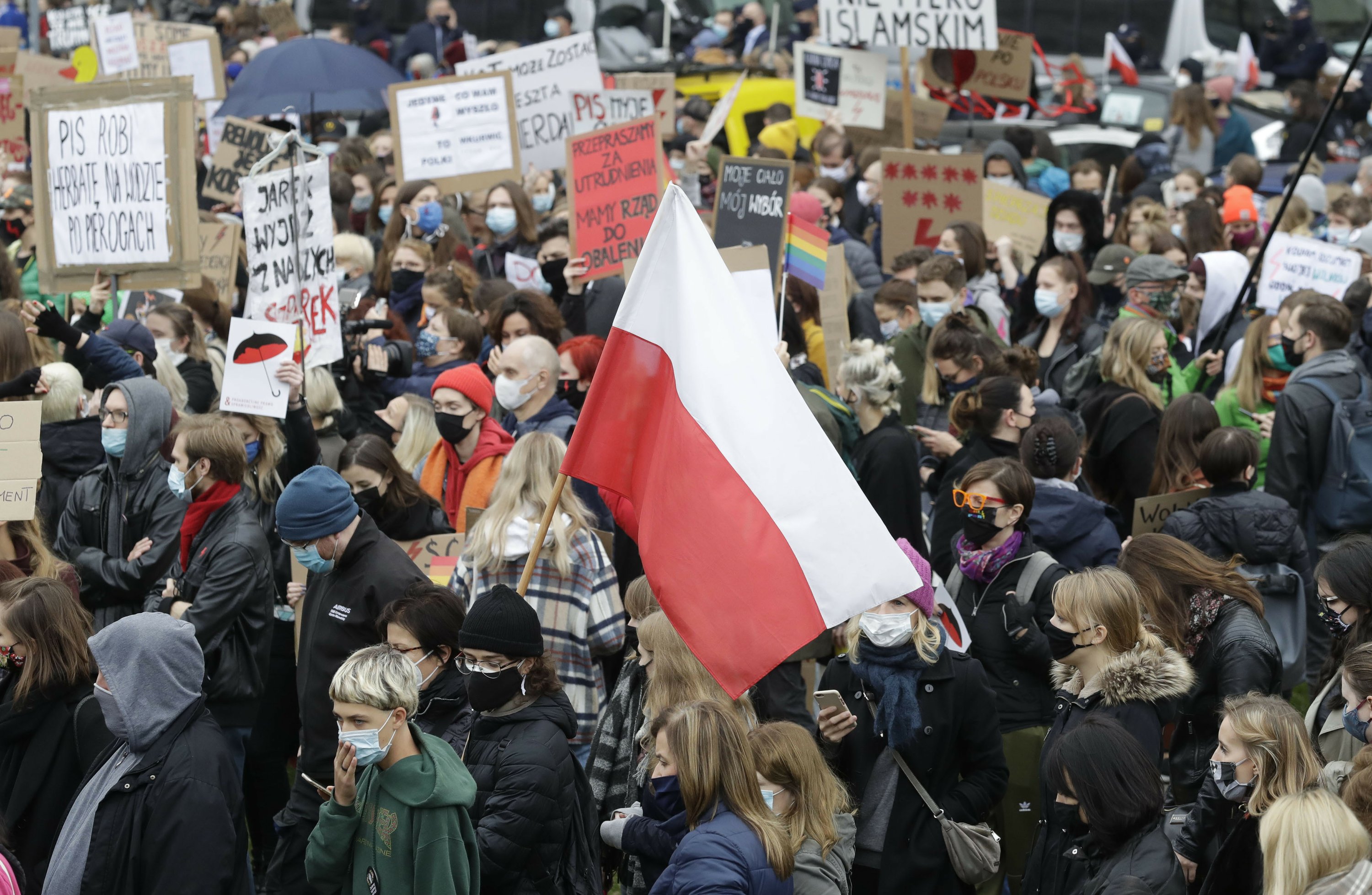 Poland Tens of thousands hold new protest over abortion ban AP News