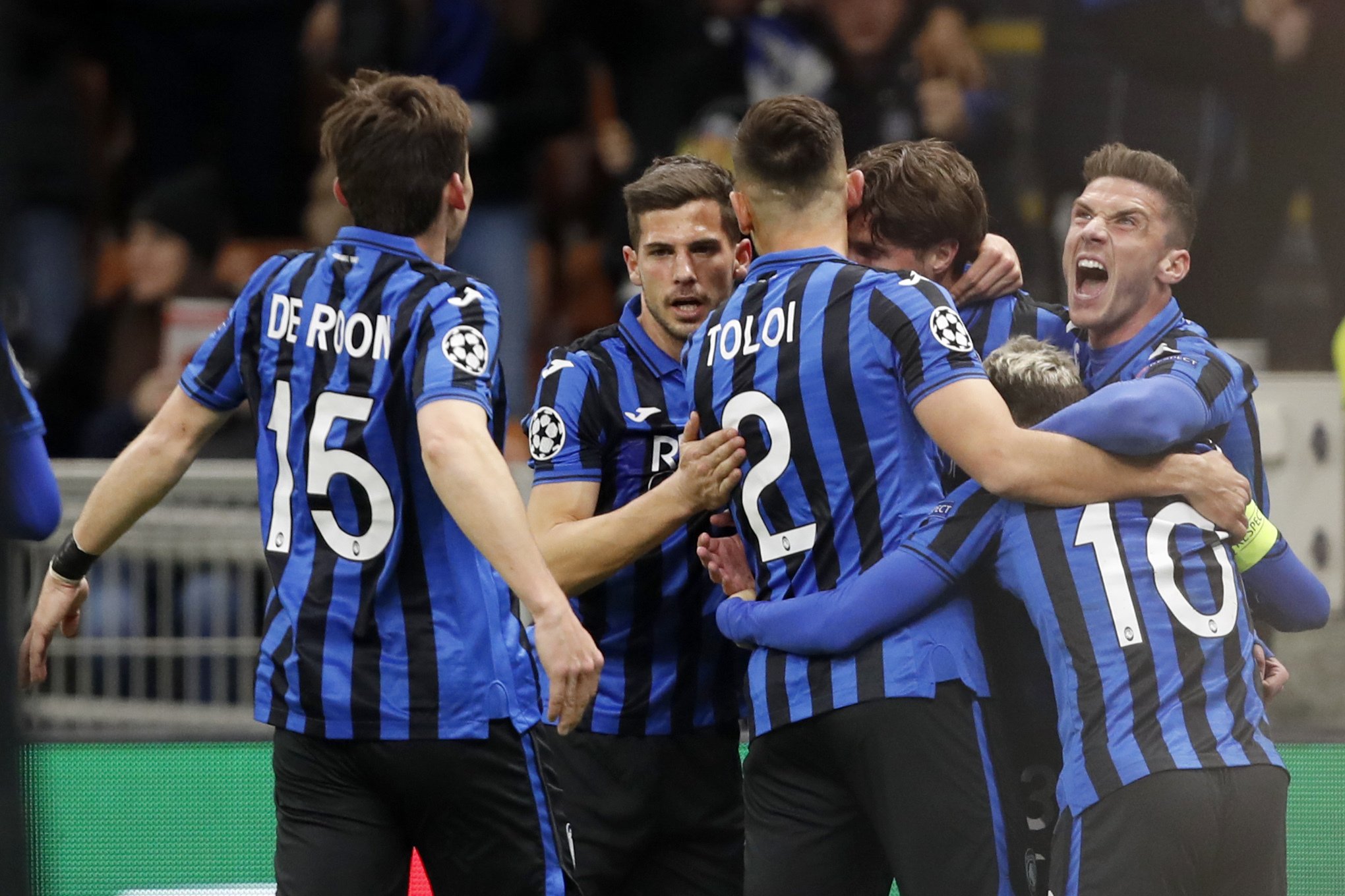 Hateboer scores 2 as Atalanta routs Valencia 4-1 in CL | AP News