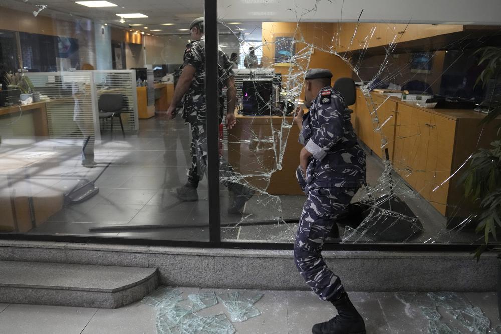 Armed Woman Breaks into Beirut Bank, Takes Trapped Savings