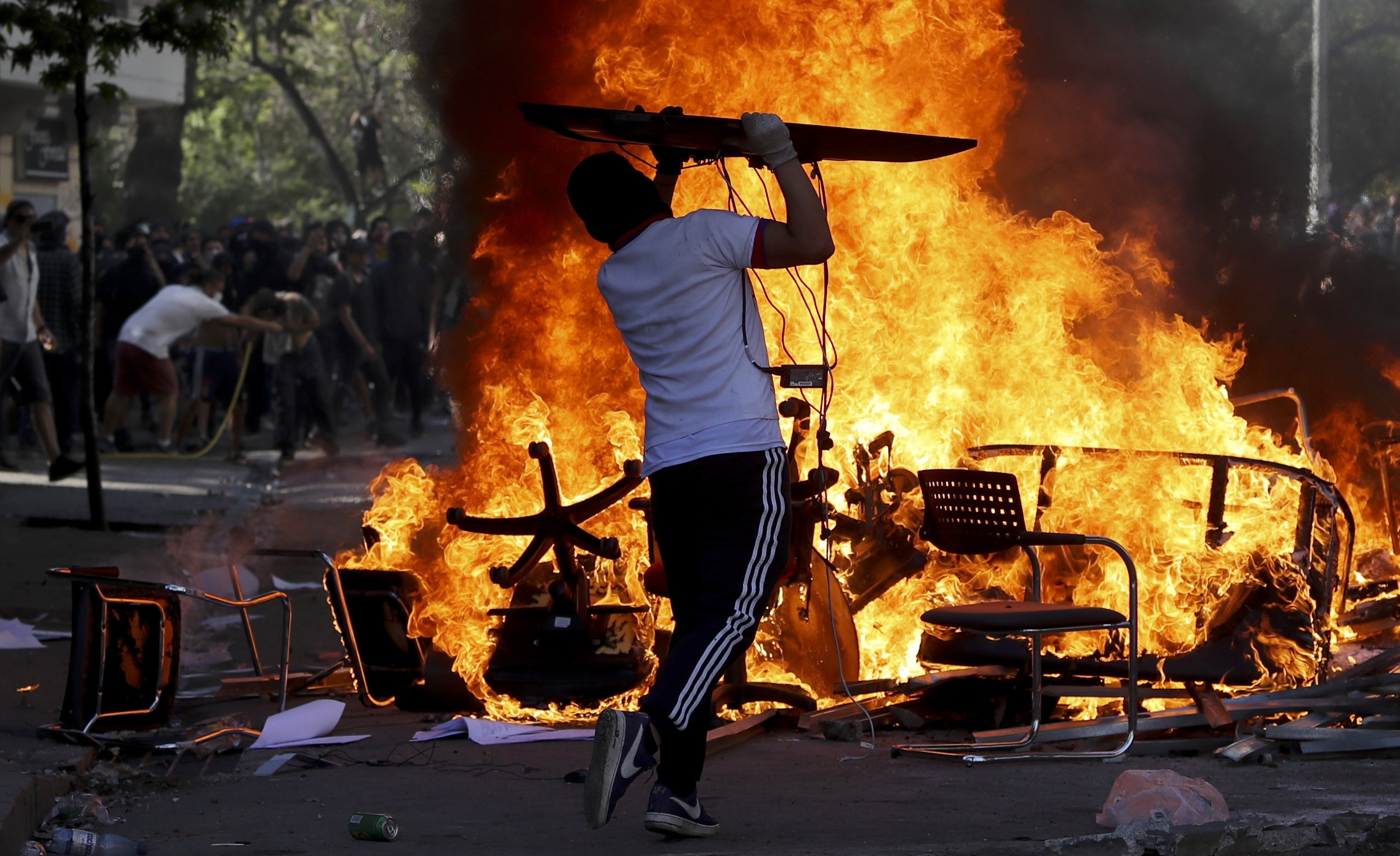 Αποτέλεσμα εικόνας για chile clashes