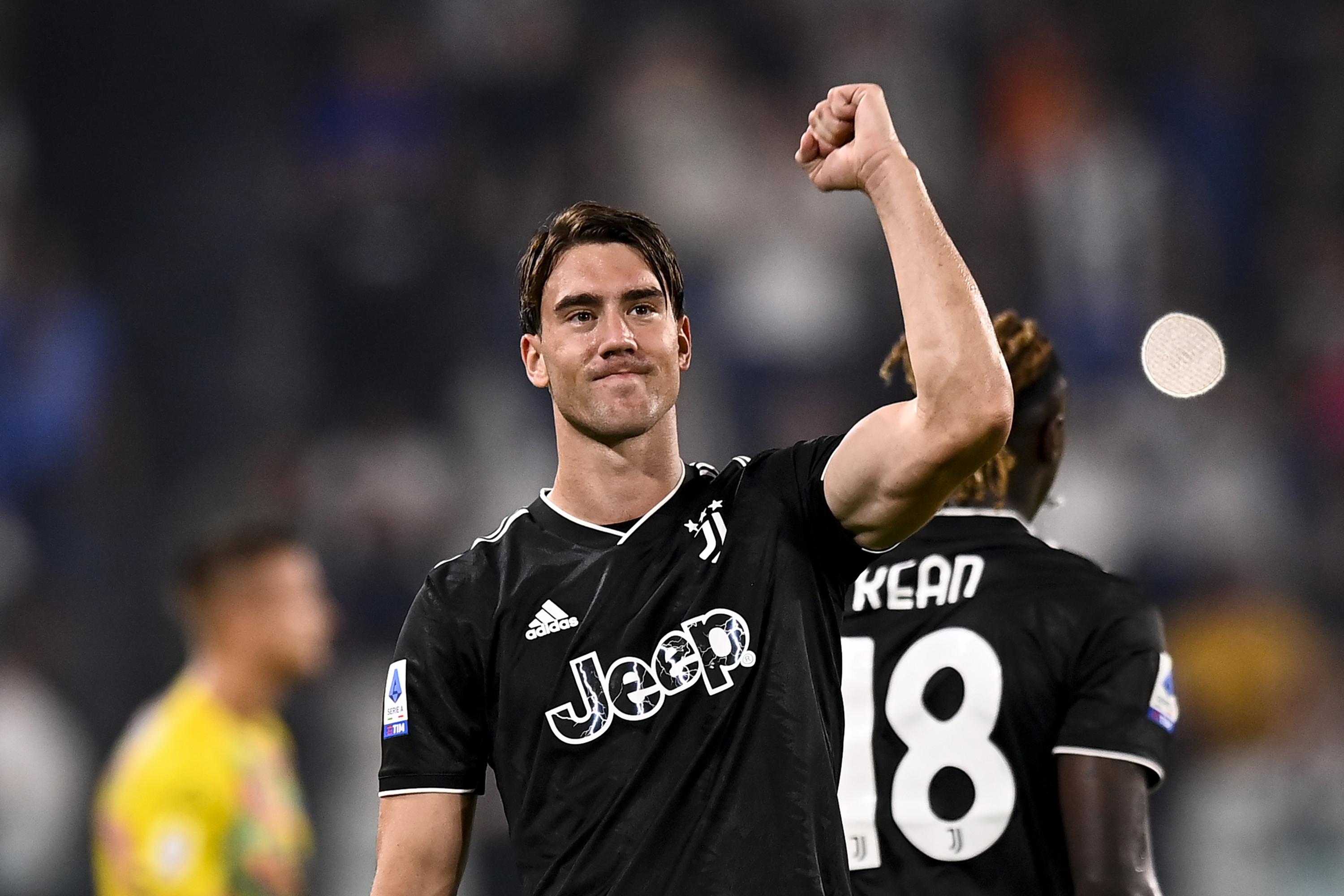 flise våben veteran Vlahović scores again as Juventus beats Spezia 2-0 | AP News