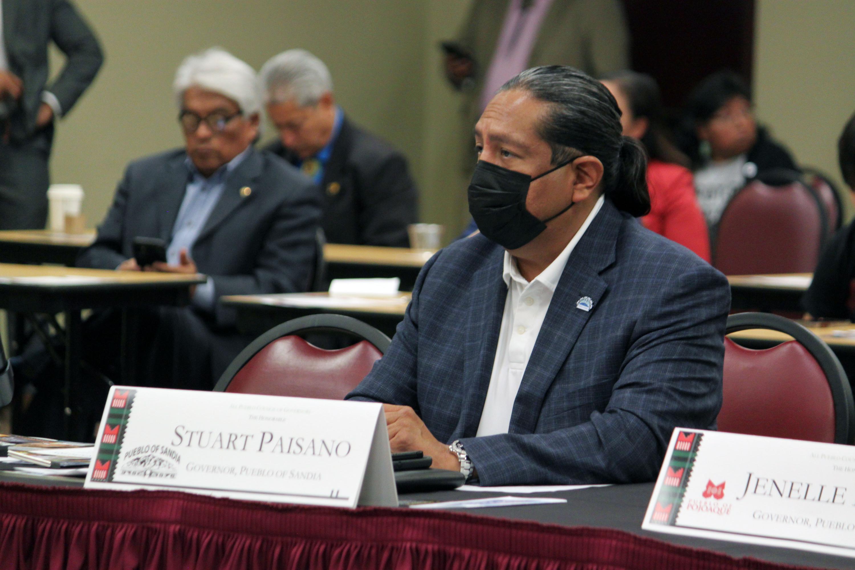 Tribal leaders pepper New Mexico candidates with questions AP News