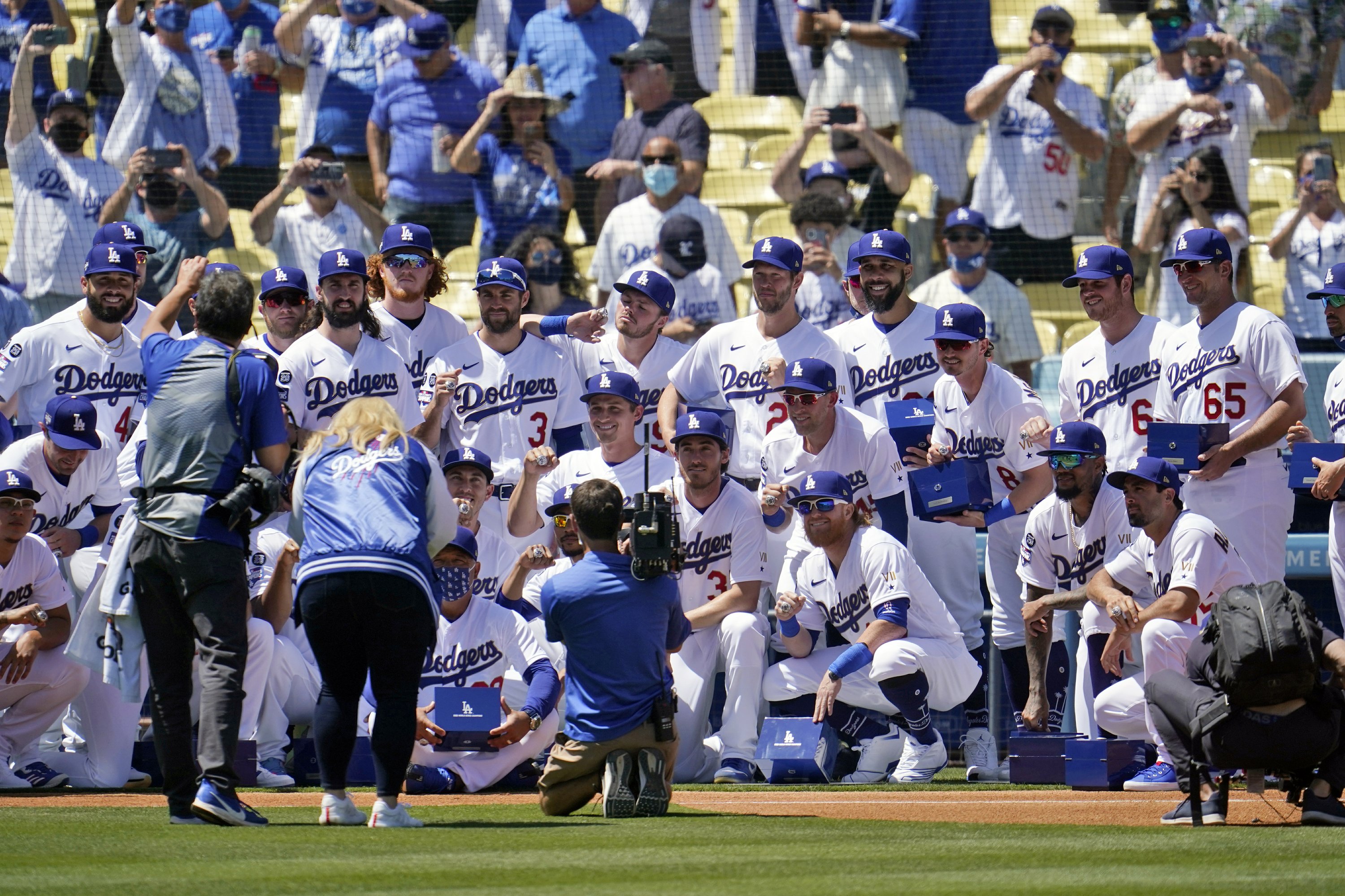 Dodgers receive World Series rings in pregame ceremony AP News