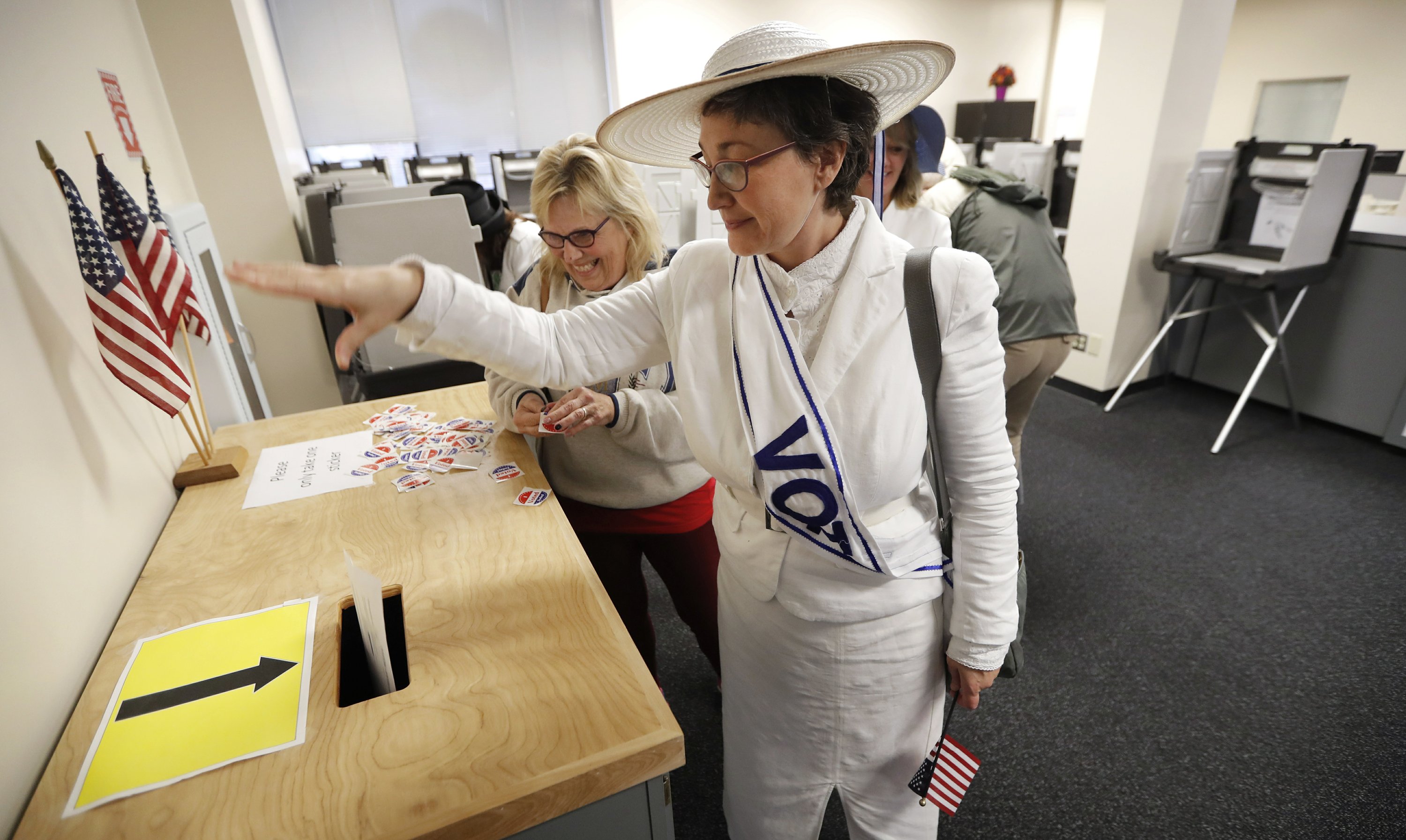 General Election Early Voting Begins In Iowa Ap News