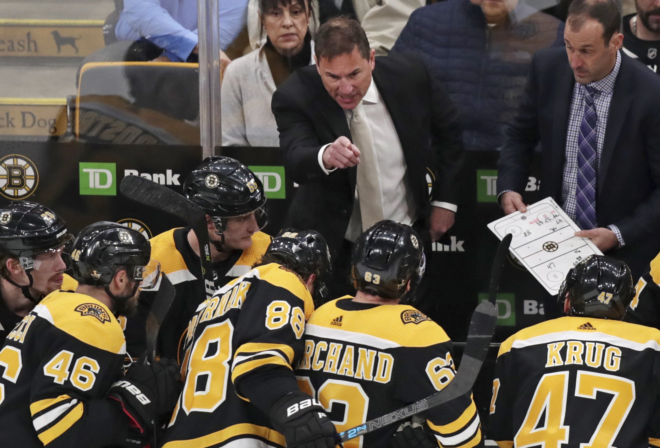 On the rebound: coaches Cassidy, Berube in Stanley Cup Final | AP News