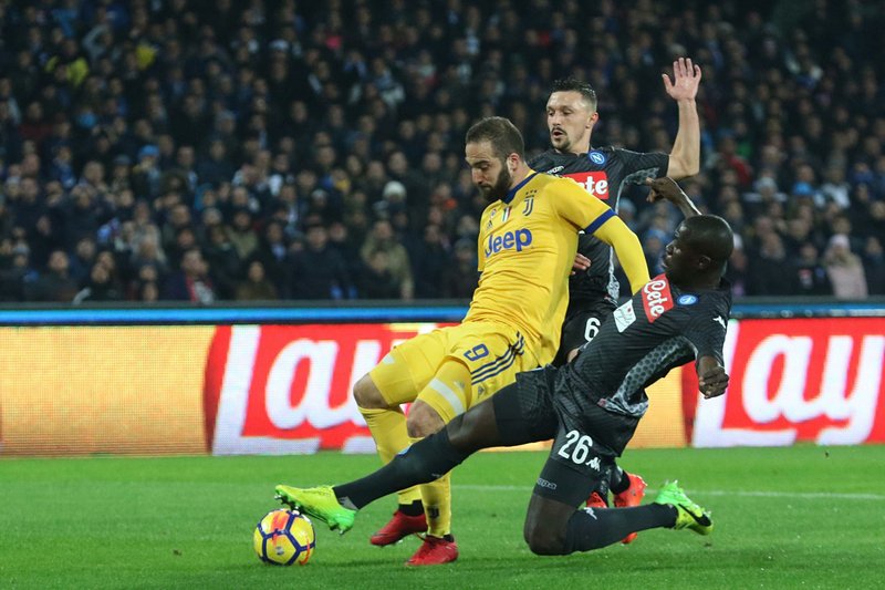Higuain Punishes Former Club As Juventus Wins 1 0 At Napoli