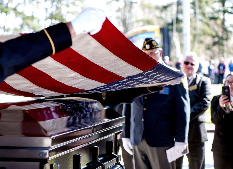 US Army medic Phillip Kenneth Drye, a veteran of the Vietnam War, was buried at the Salisbury National Cemetery on Wednesday morning with full military honors. Drye passed away on December 24 of 2018 but had no relatives to claim the body and pay for his