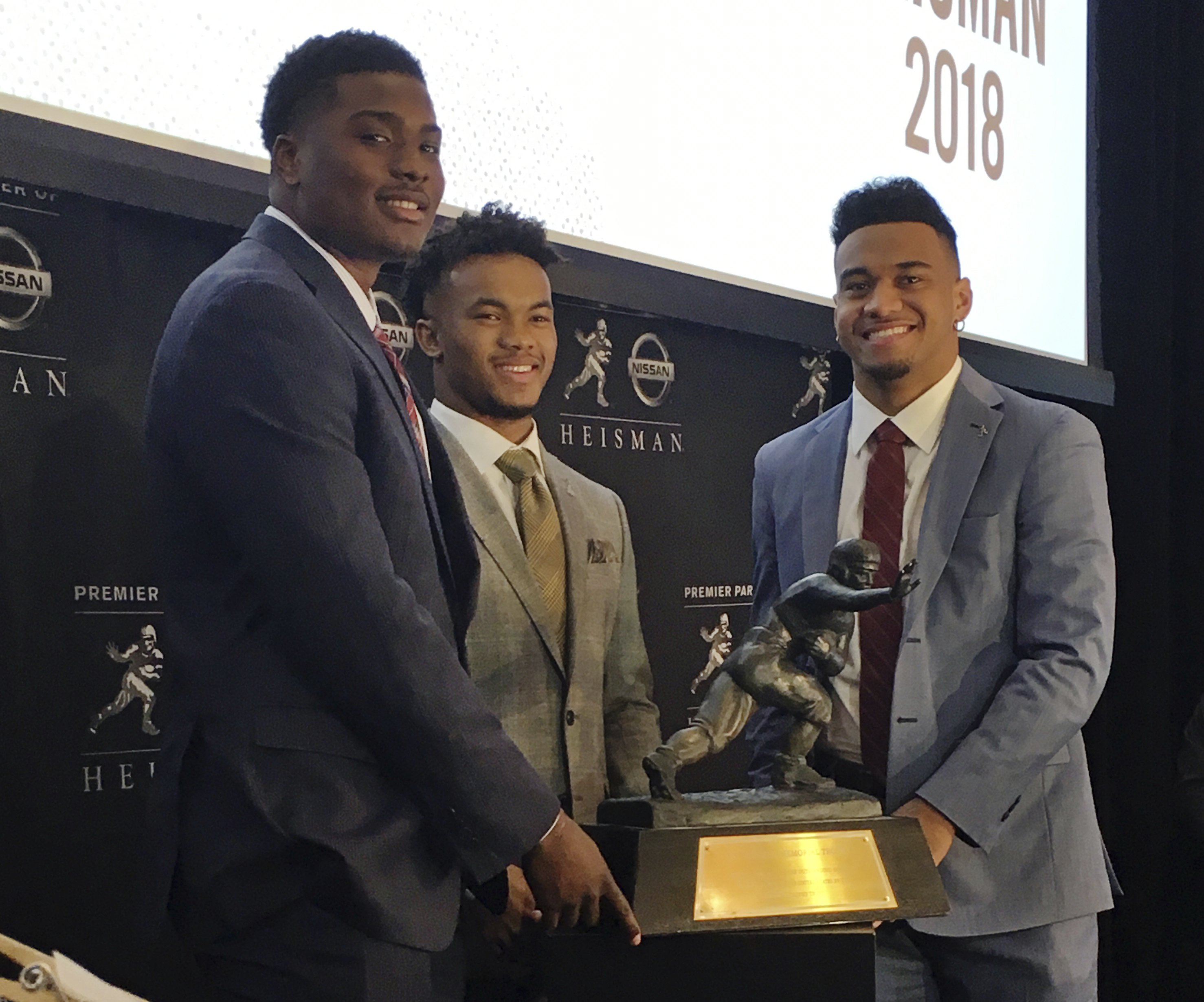 Heisman Trophy Stock soared for 1sttime starting QBs AP News