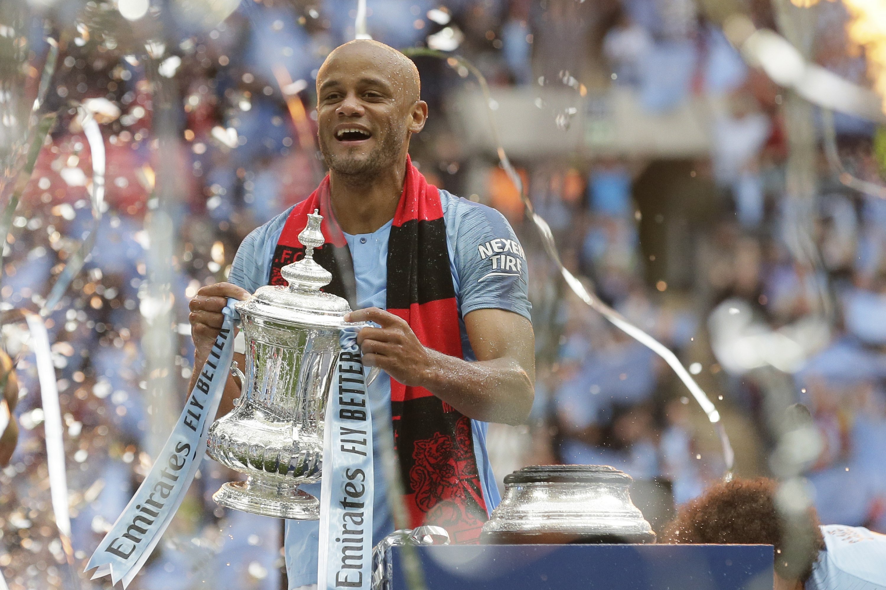 Kompany leaving Man City after 11 trophyfilled seasons AP News