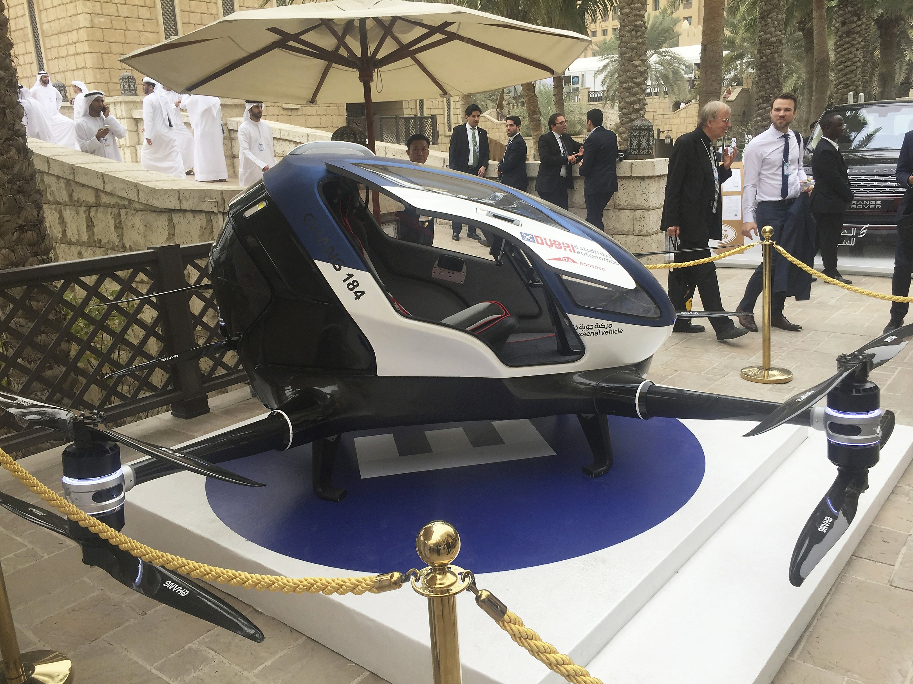 Lår vejledning Menstruation Up, up and away: Passenger-carrying drone to fly in Dubai | AP News