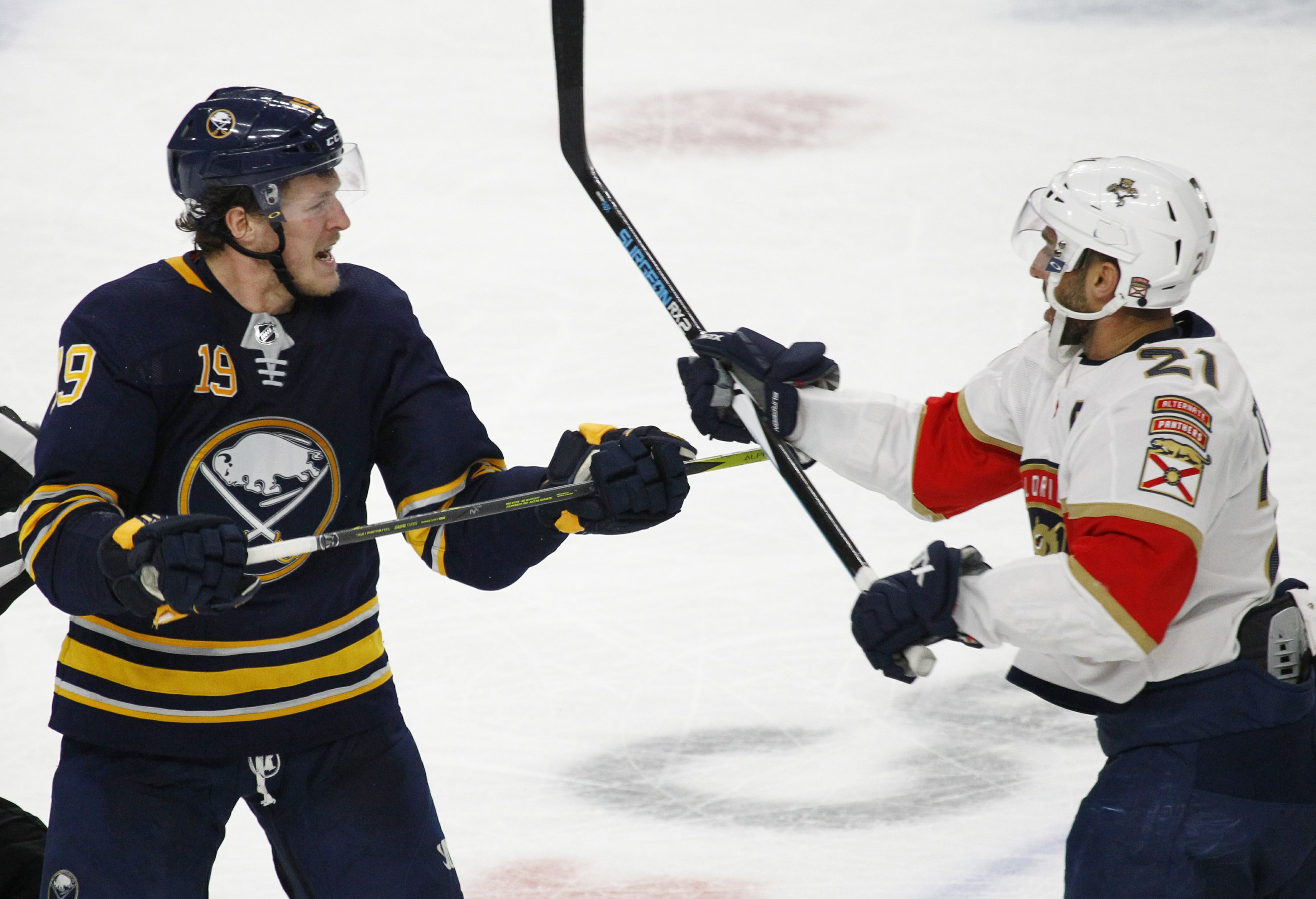 Nhl Suspends Sabres Larsson 2 Games For Cross Checking