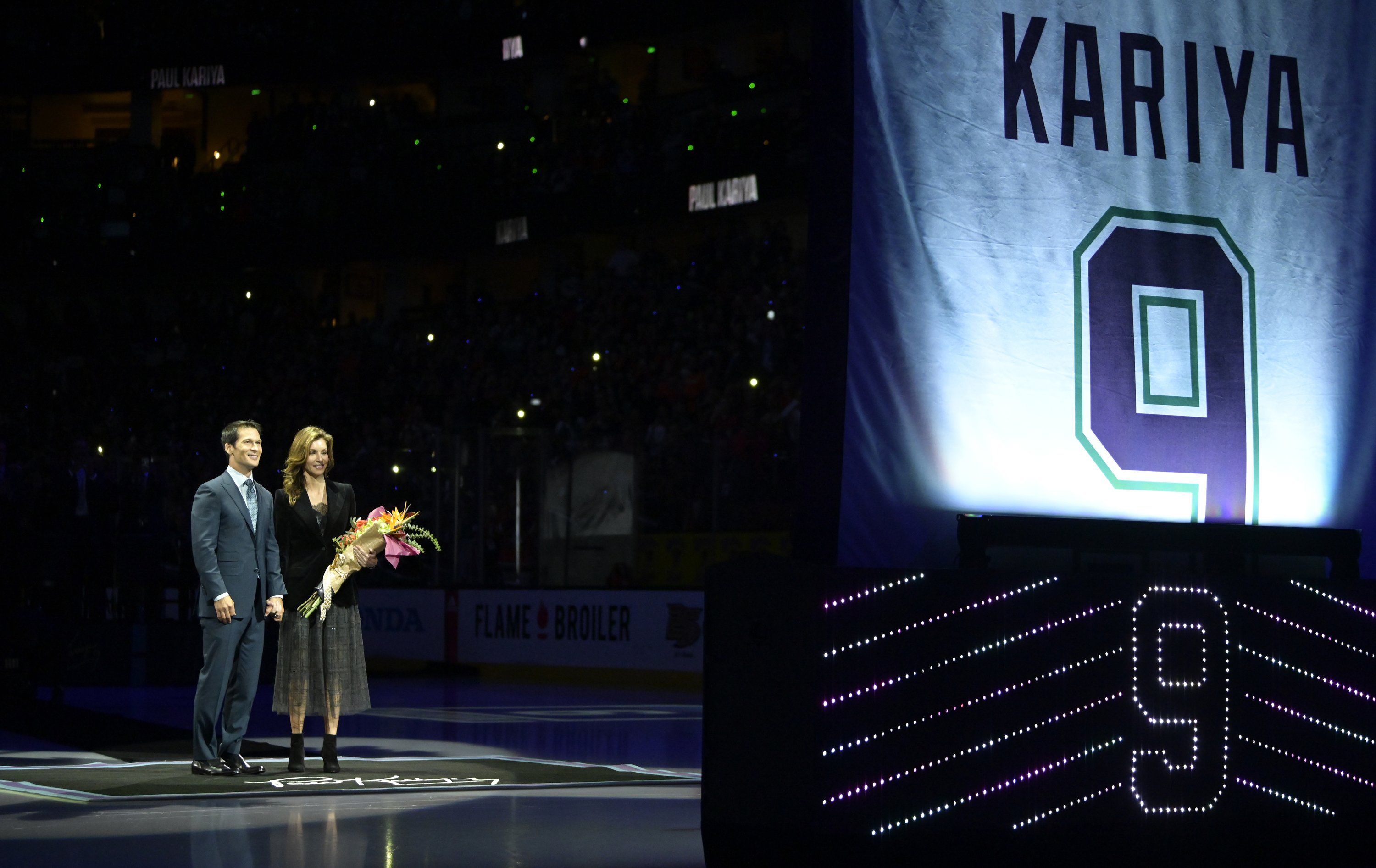 anaheim ducks retired jerseys