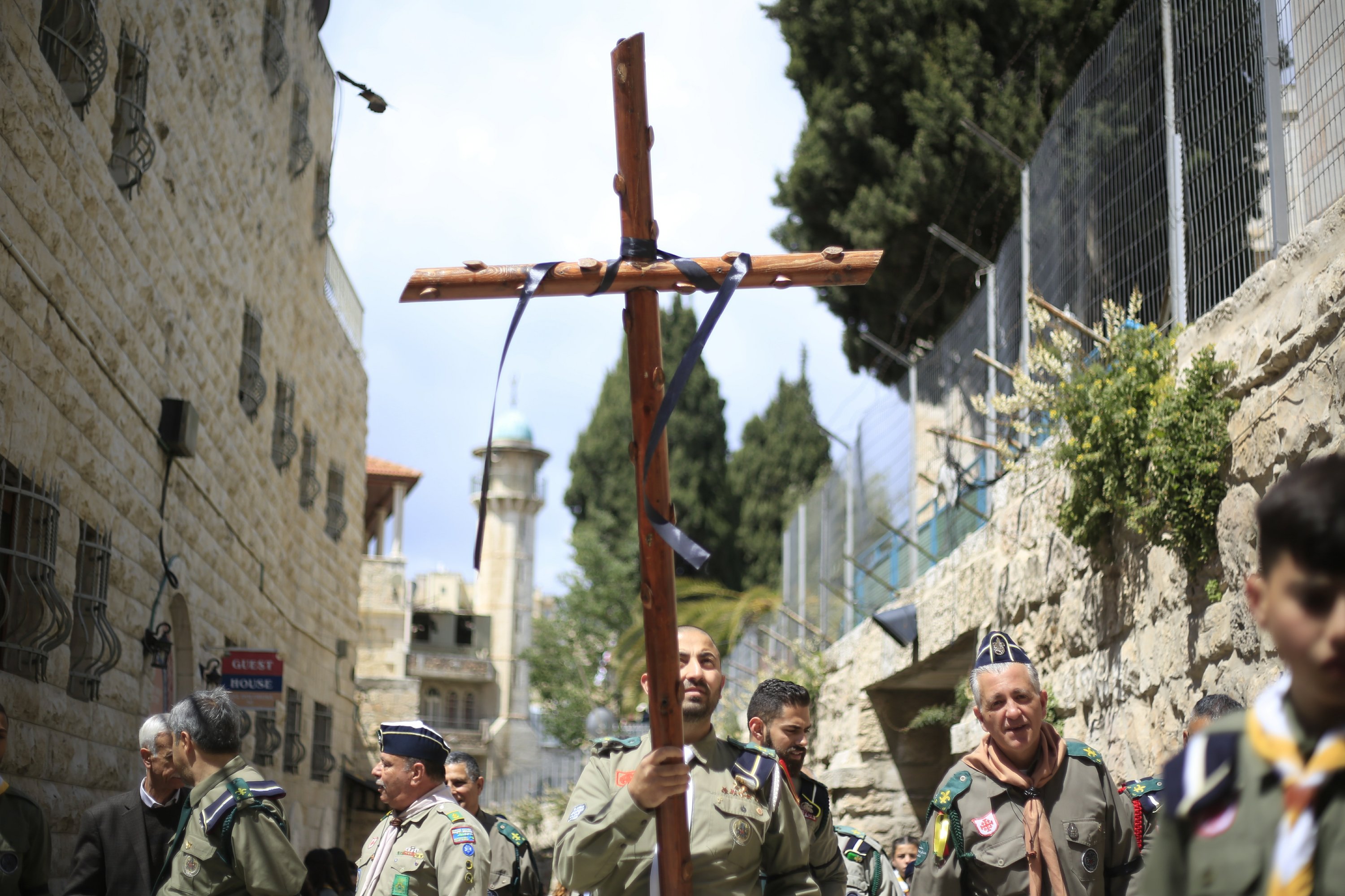 Christian pilgrims march through Jerusalem for Good Friday AP News