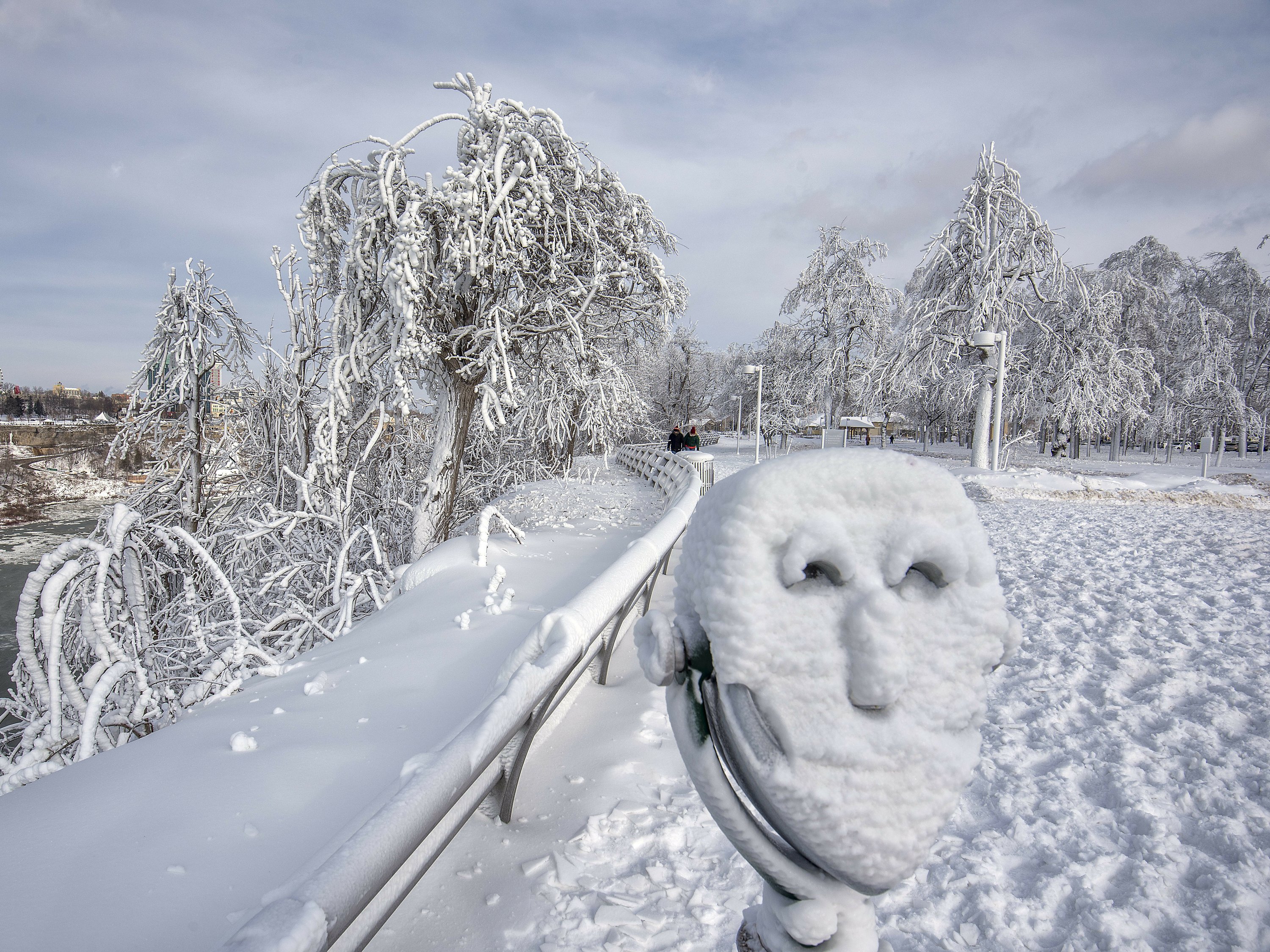 Degrees: The Secret Science Behind The Chill! - 6so5vll