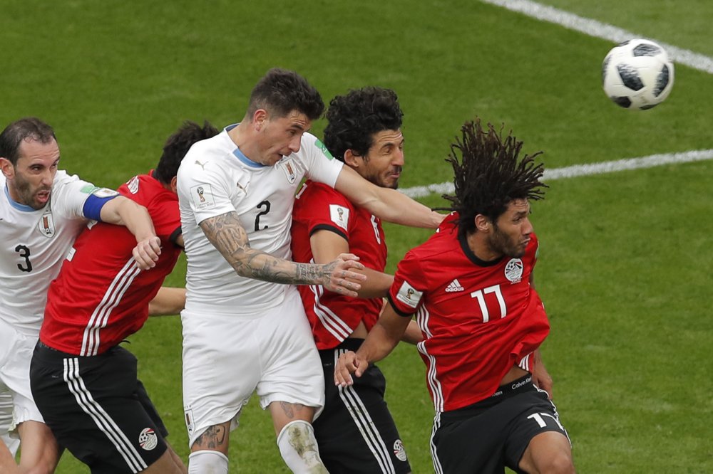 Gimenez Scores To Lift Uruguay Over Egypt 1 0 In Group A Ap News