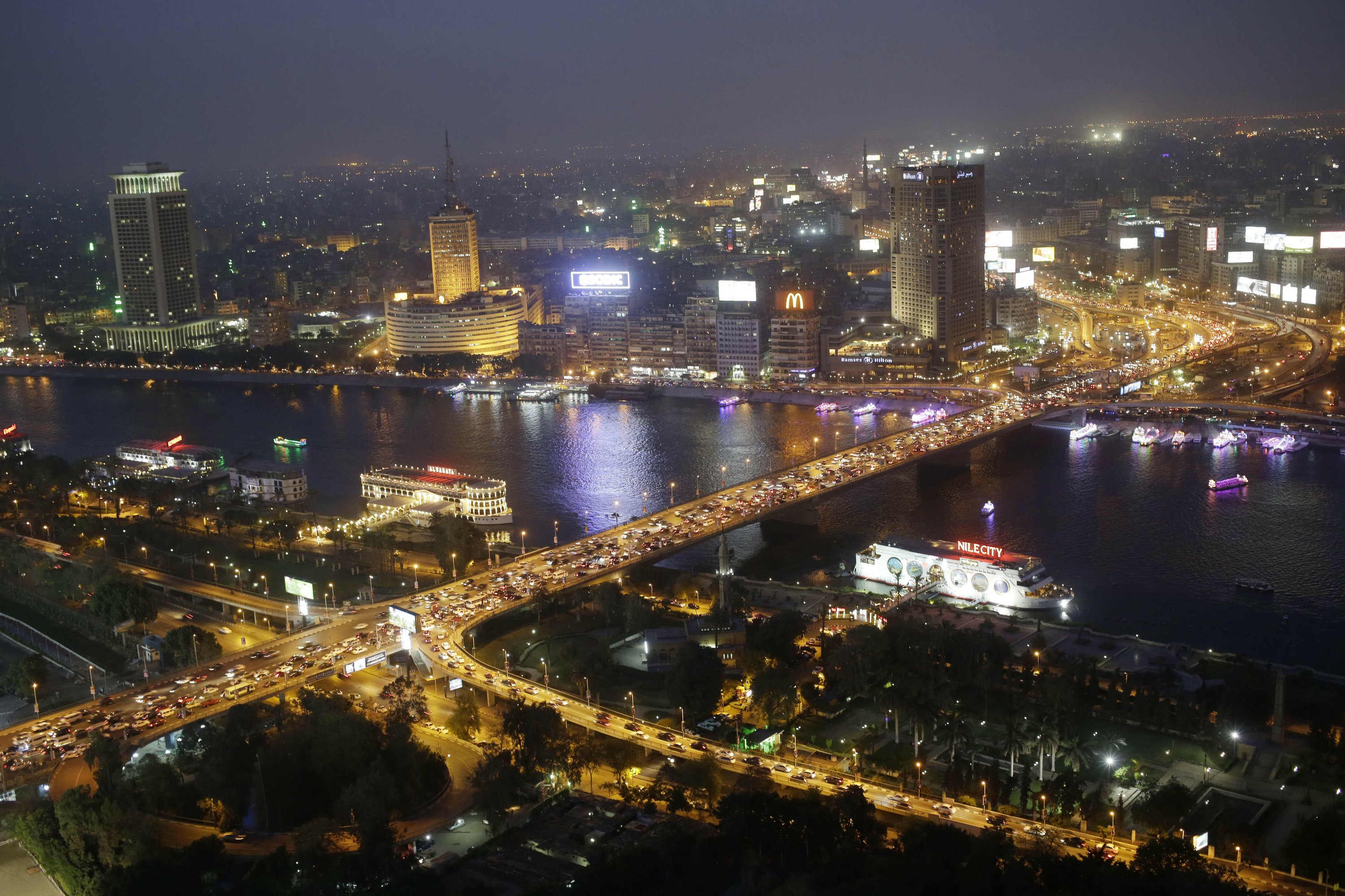 Uber announces new minibus service in traffic-mad Egypt  AP News
