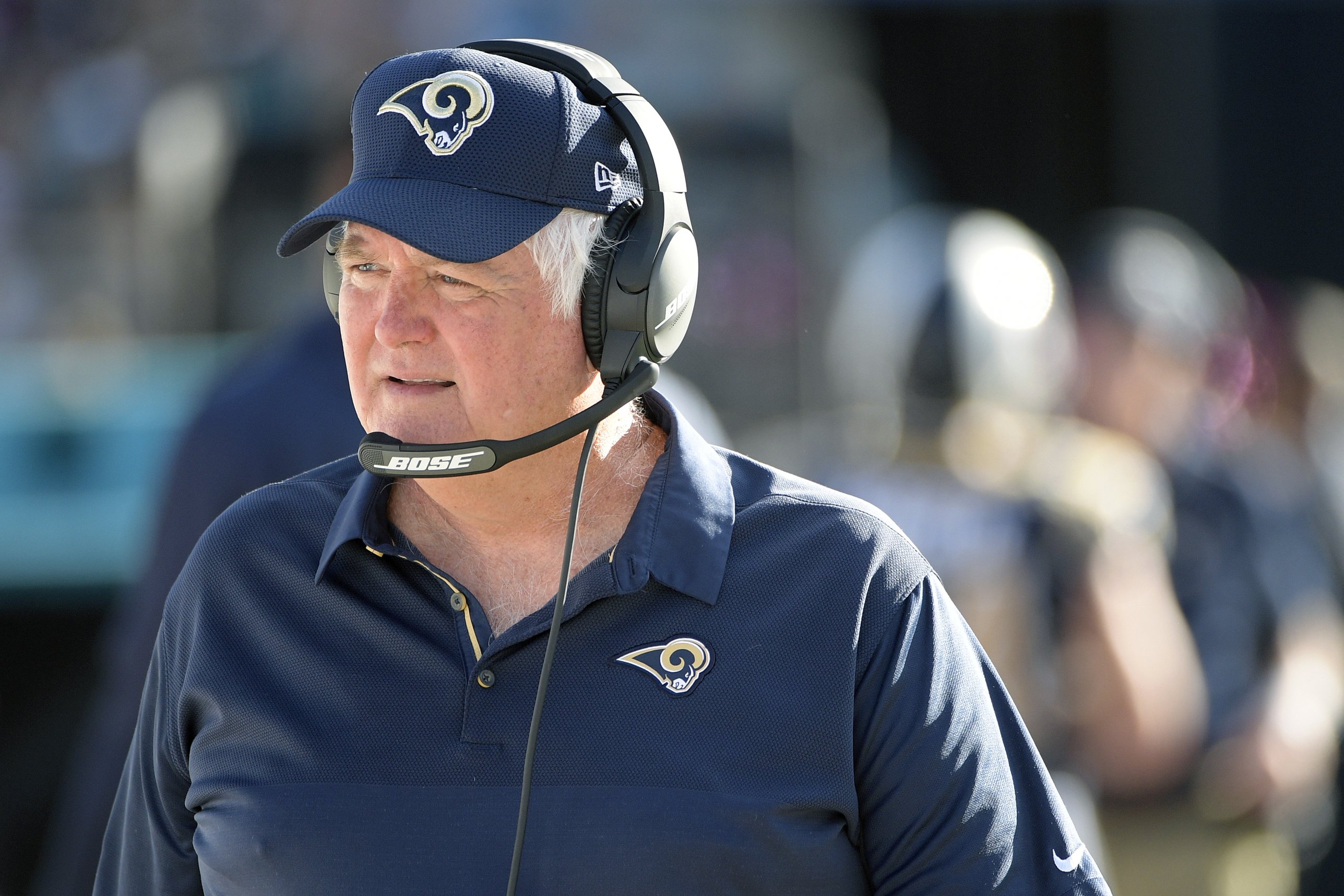 Past and Future Wade Phillips back at Super Bowl with Rams AP News