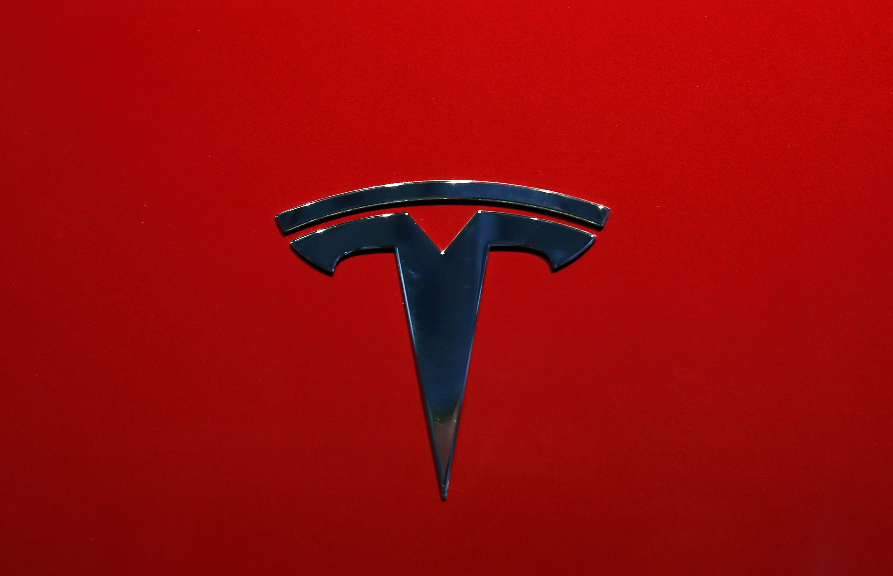 NTSB: Autopilot was in use before Tesla hit semitrailer NTSB: Autopilot was in use before Tesla hit semitrailer