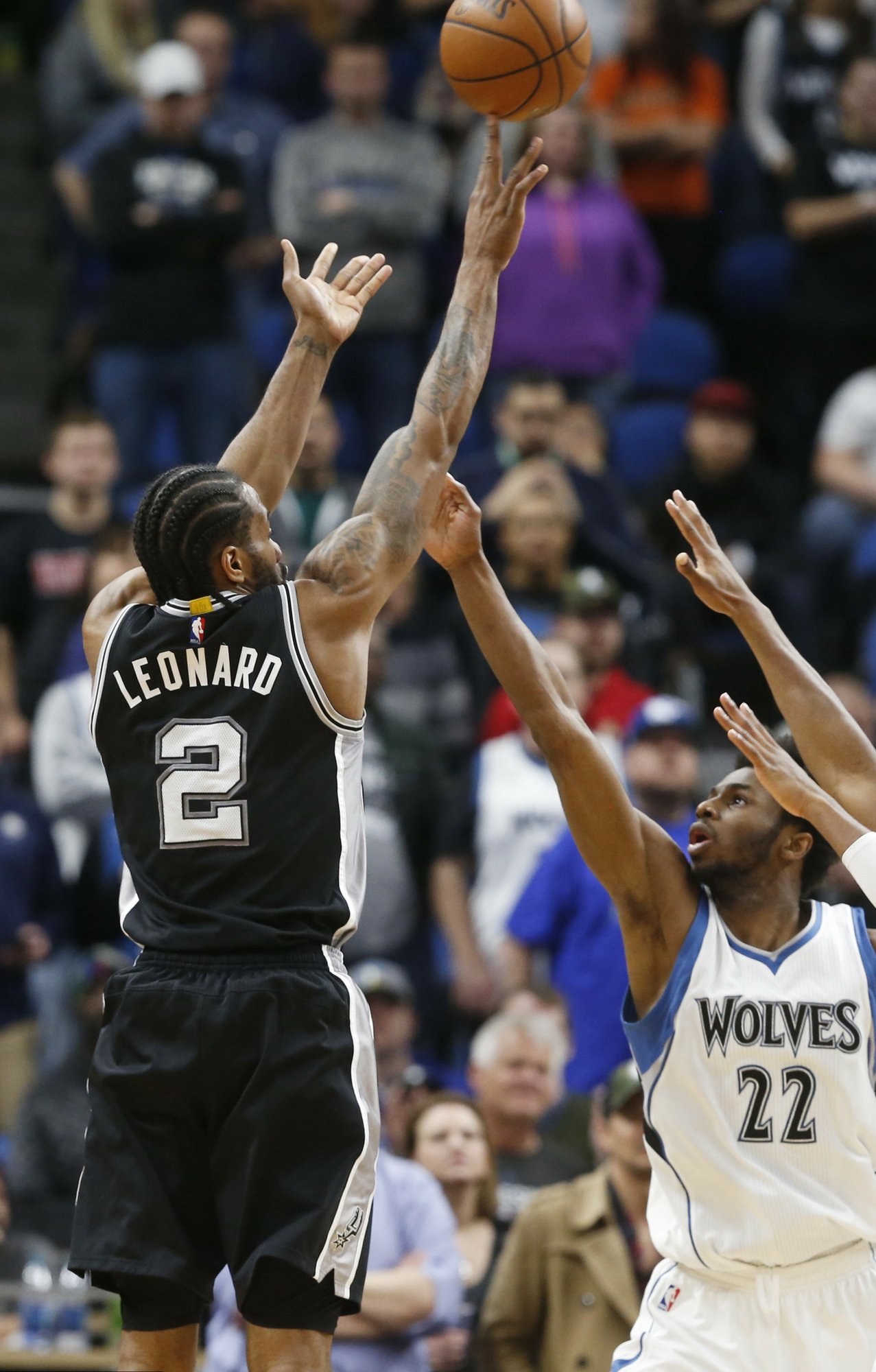 kawhi leonard timberwolves