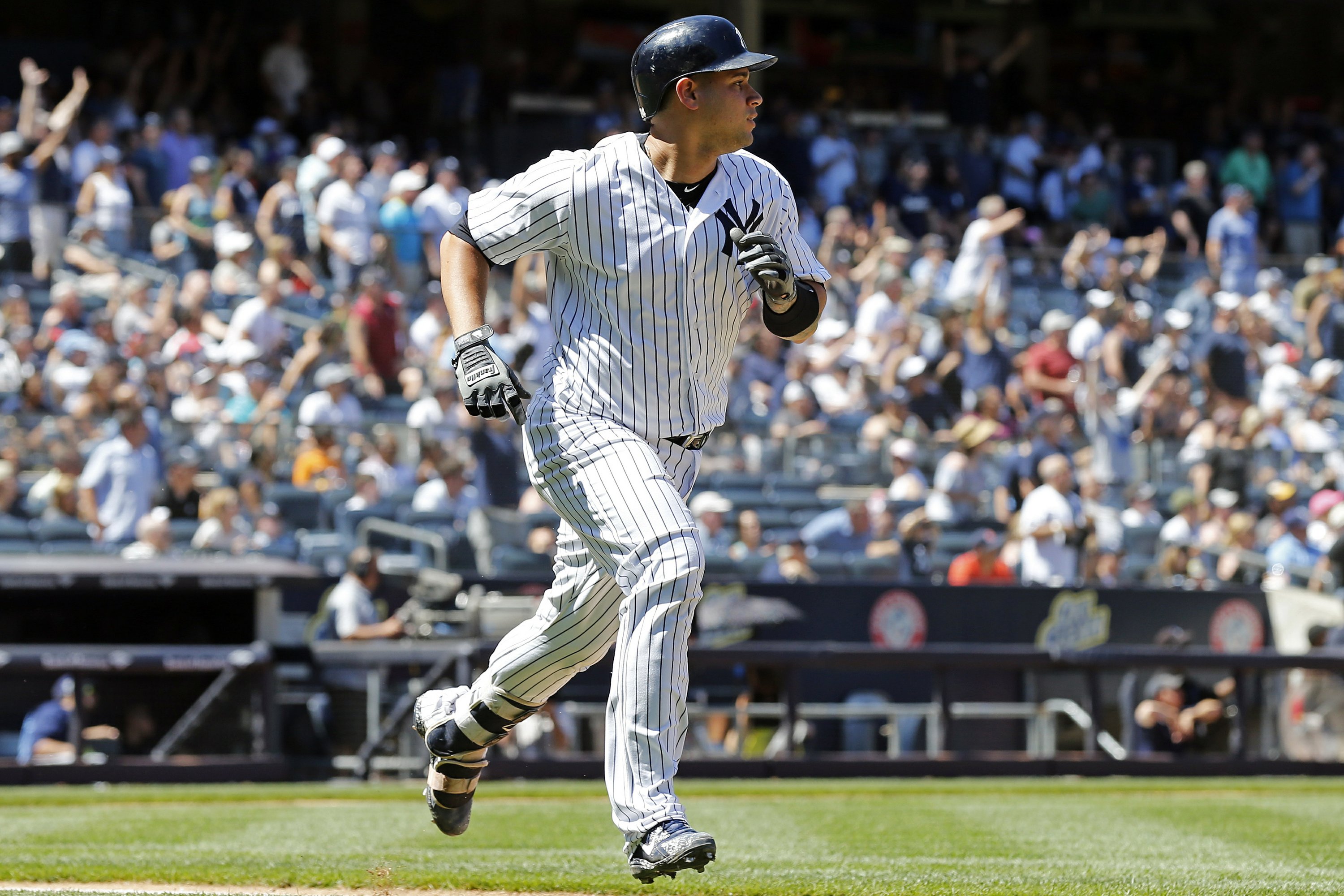 LEADING OFF OldTimers' Day at Yankee Stadium, Astros surge AP News