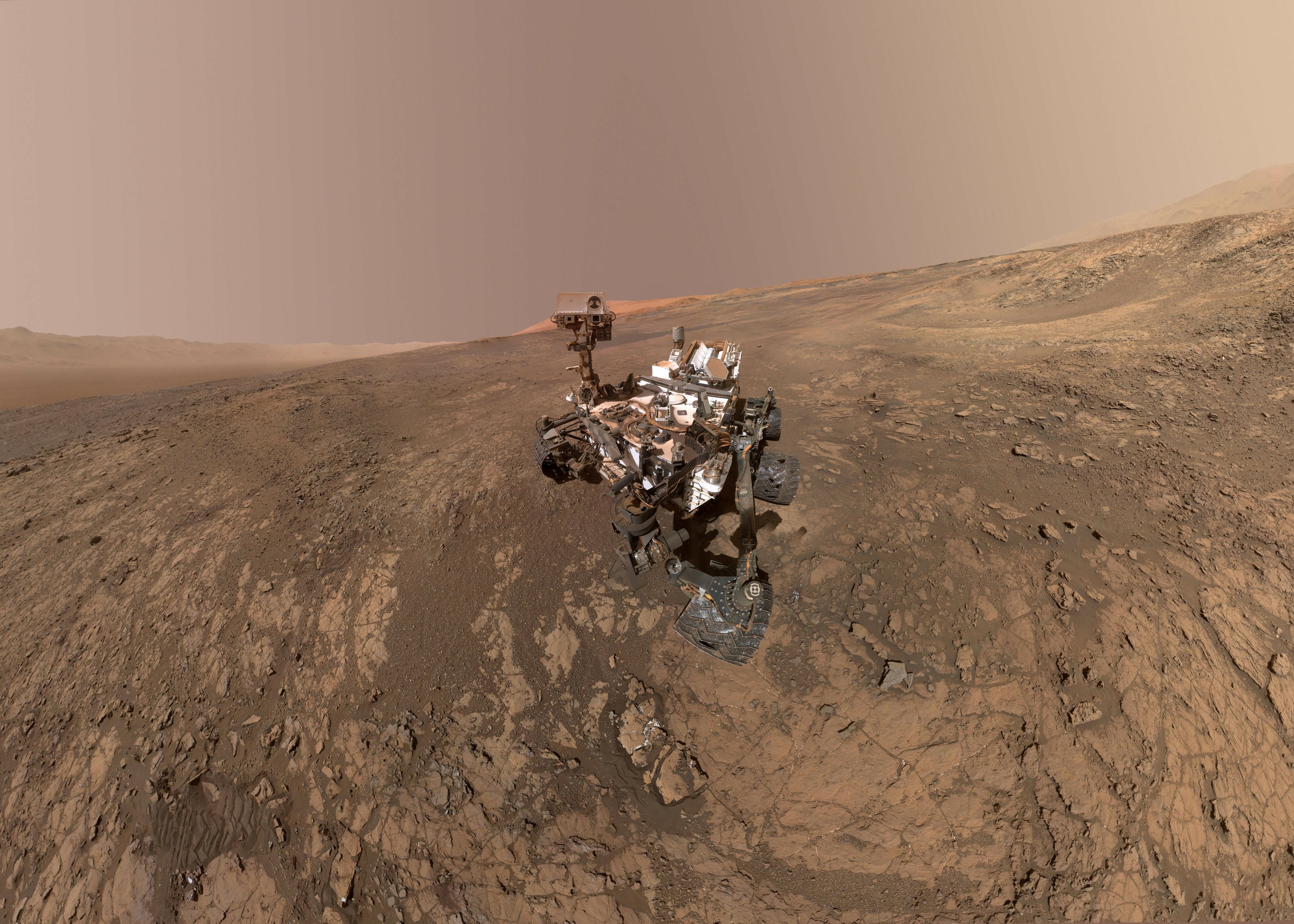 Nasa Turns Selfies By Mars Rover Into Stunning Self Portrait Ap News