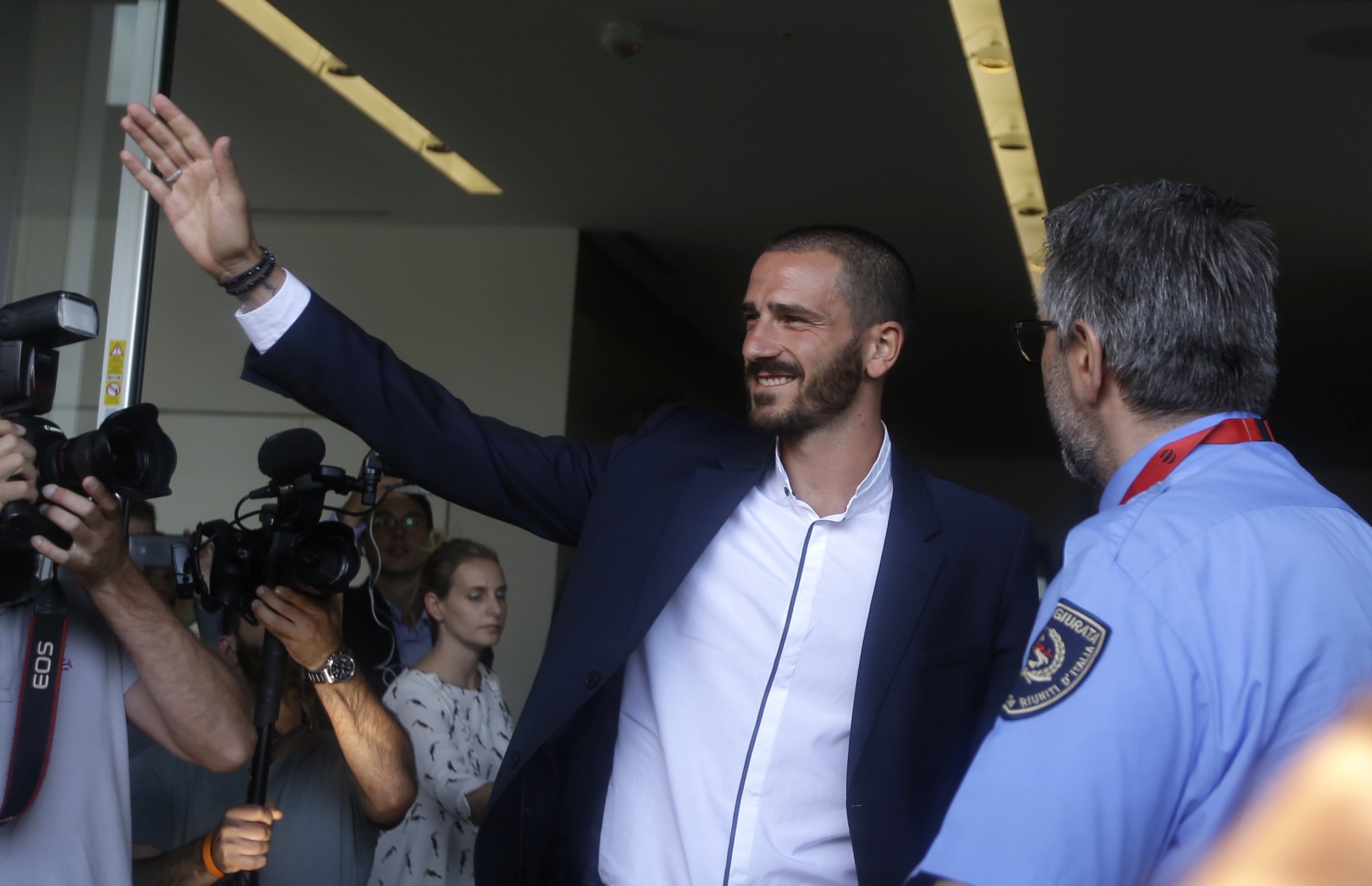 Ac Milan Goes On Spending Spree To Dominate Transfer Market
