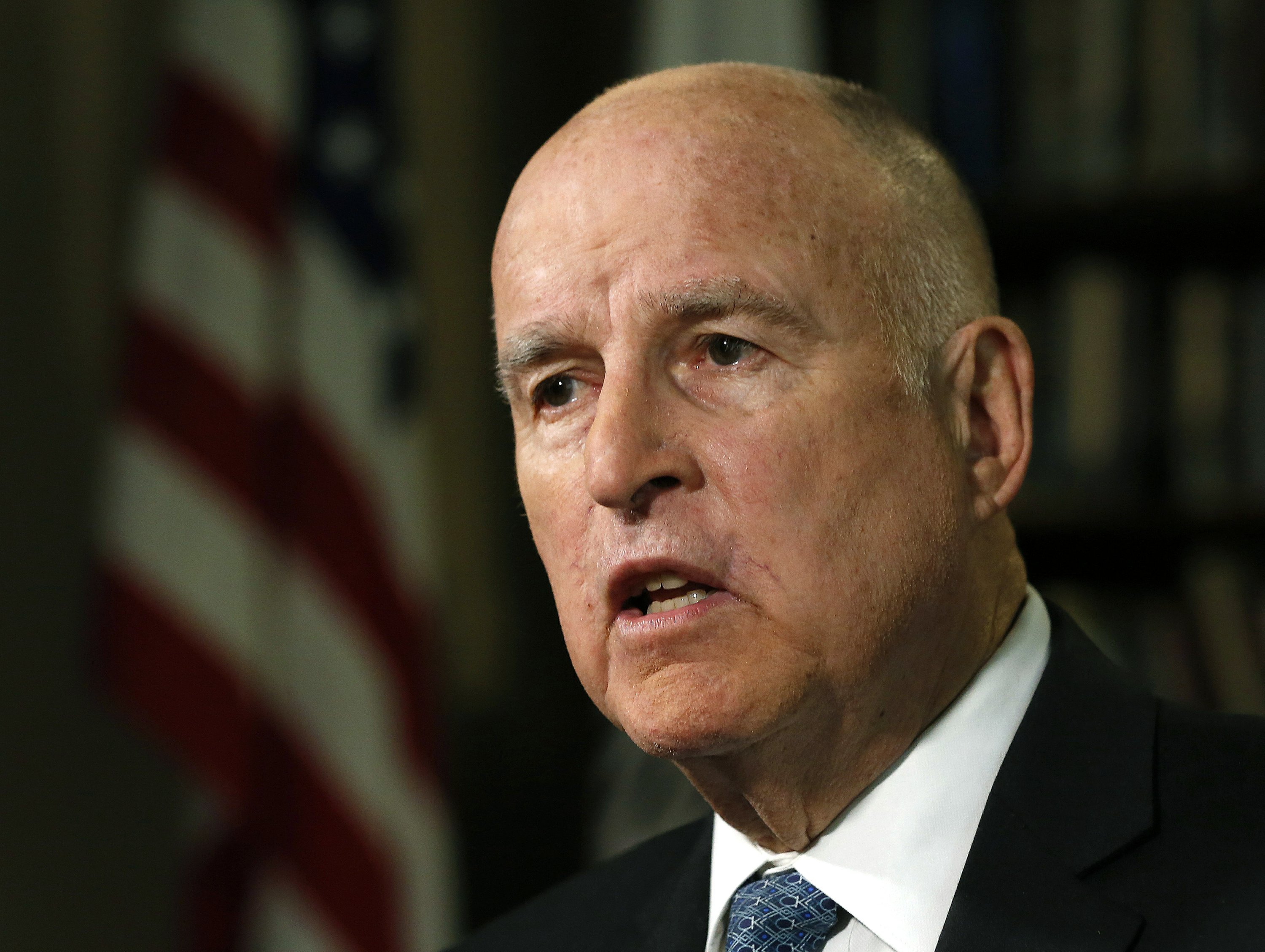 california-gov-jerry-brown-joins-doomsday-clock-group-ap-news