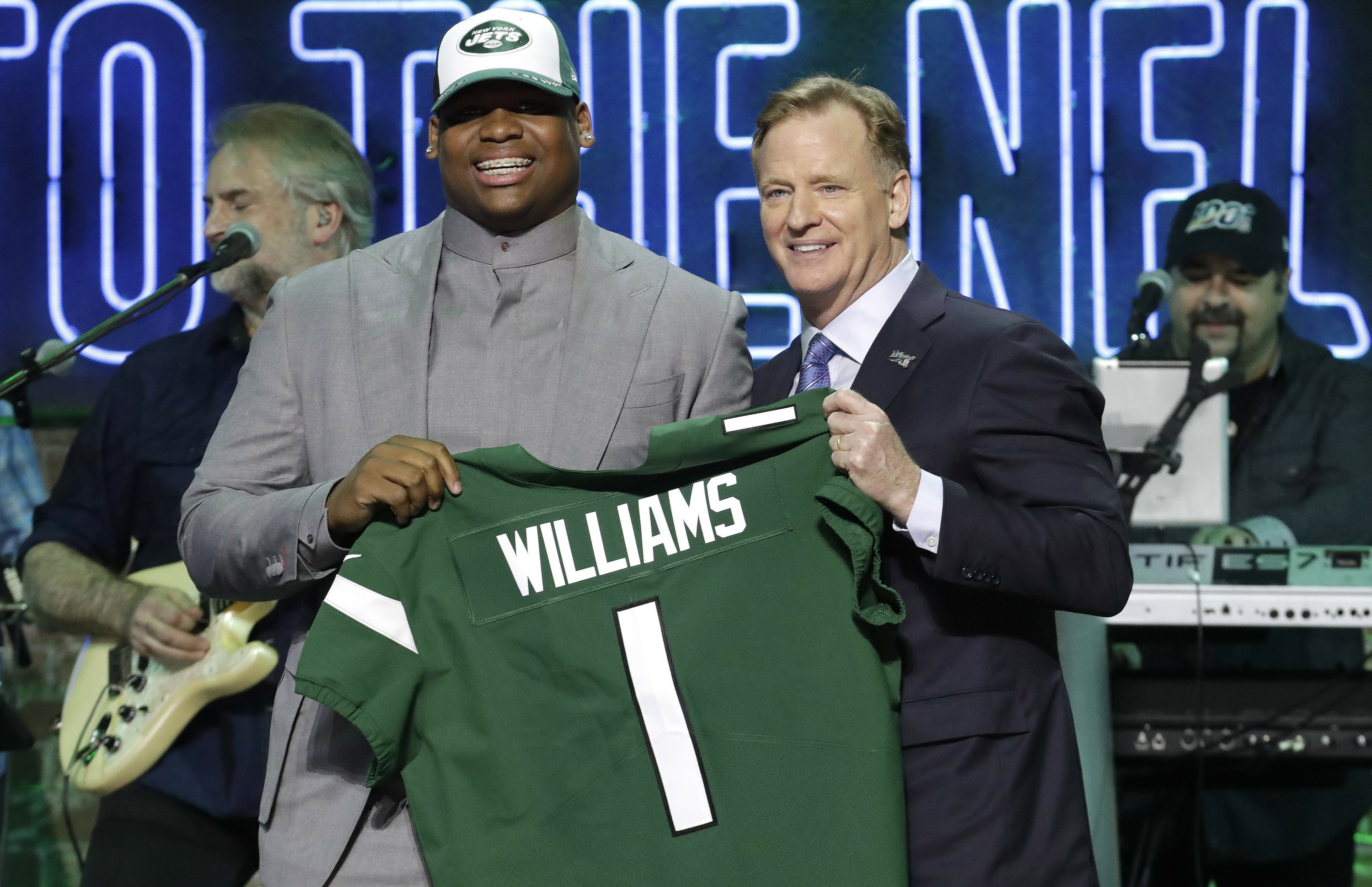 Jets draft Alabama DT Quinnen Williams with No. 3 pick | AP News