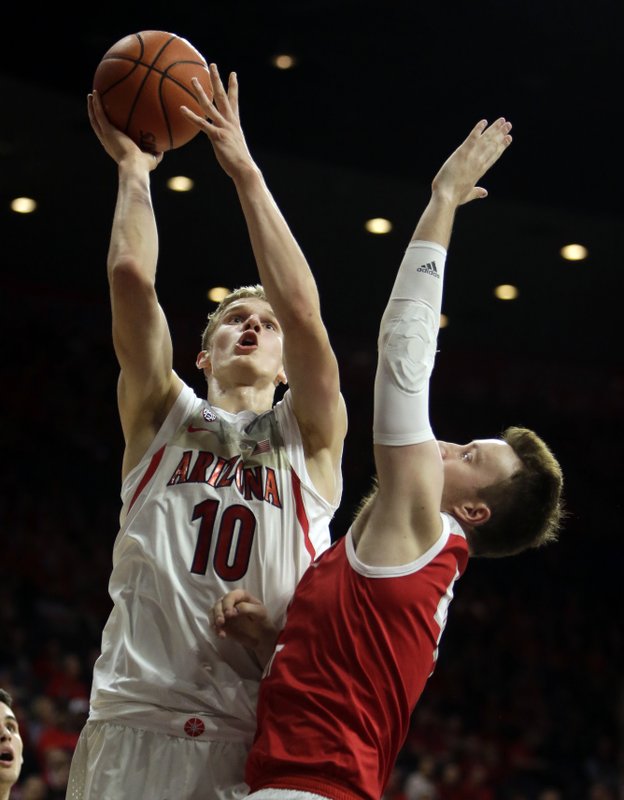 Markkanen Scores 22 No 10 Arizona Routs Sacred Heart 95 65